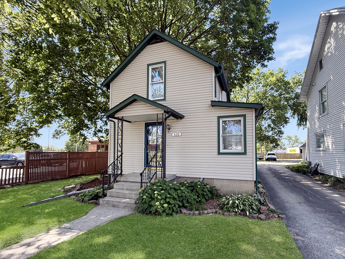 Property photo 2
