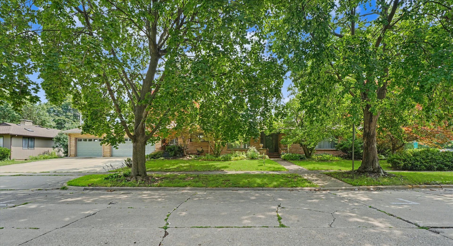 Property photo 33