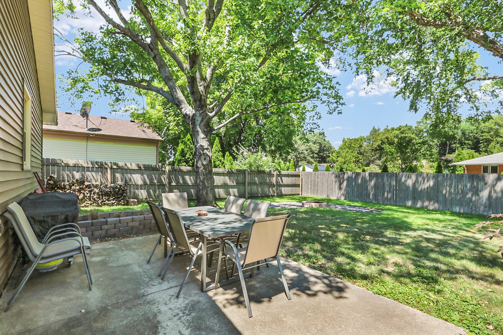 Property photo 35