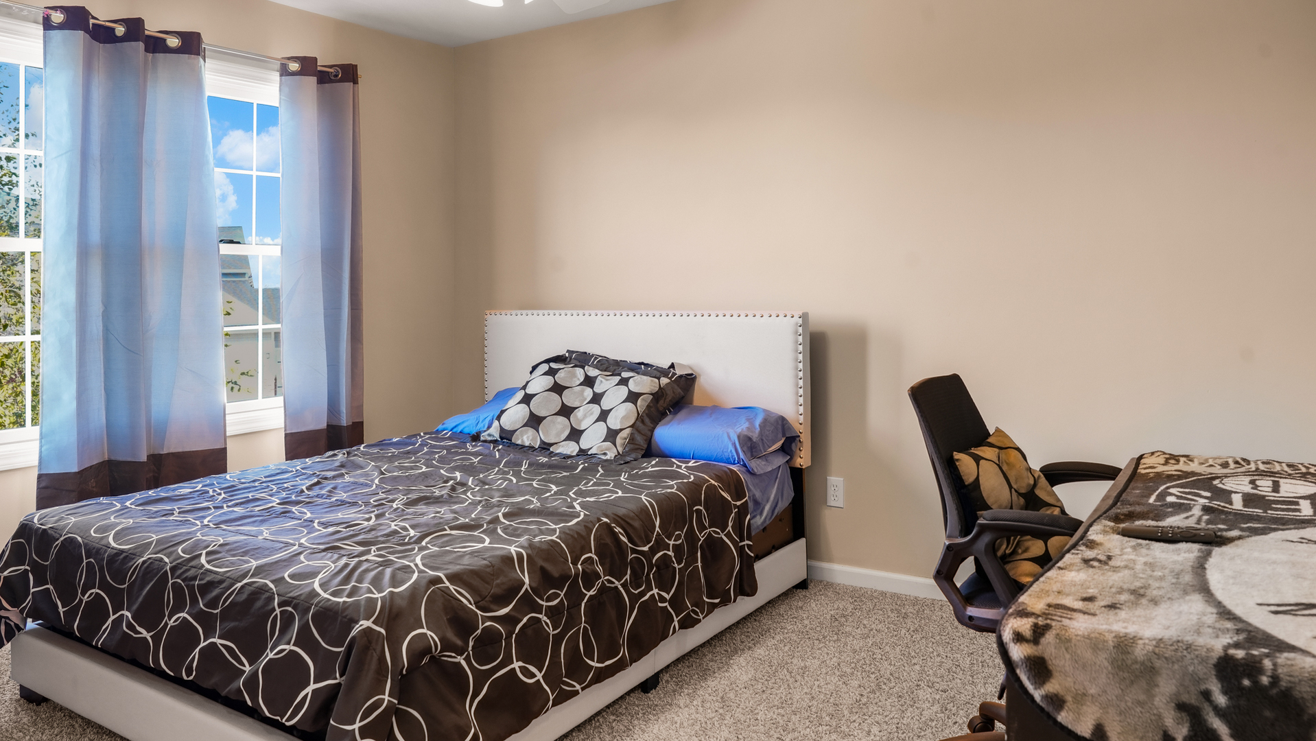 Property photo 36
