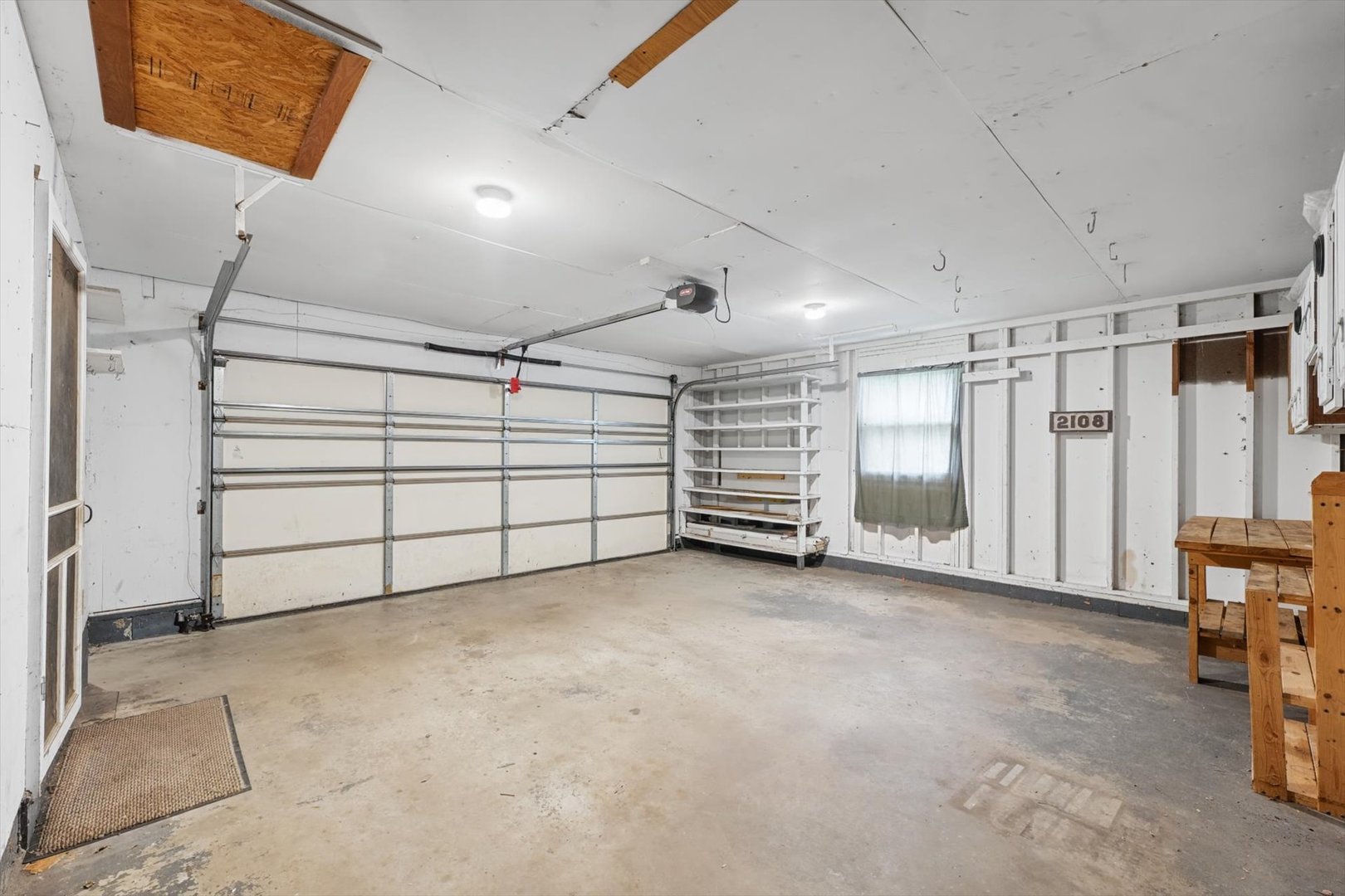 Property photo 37