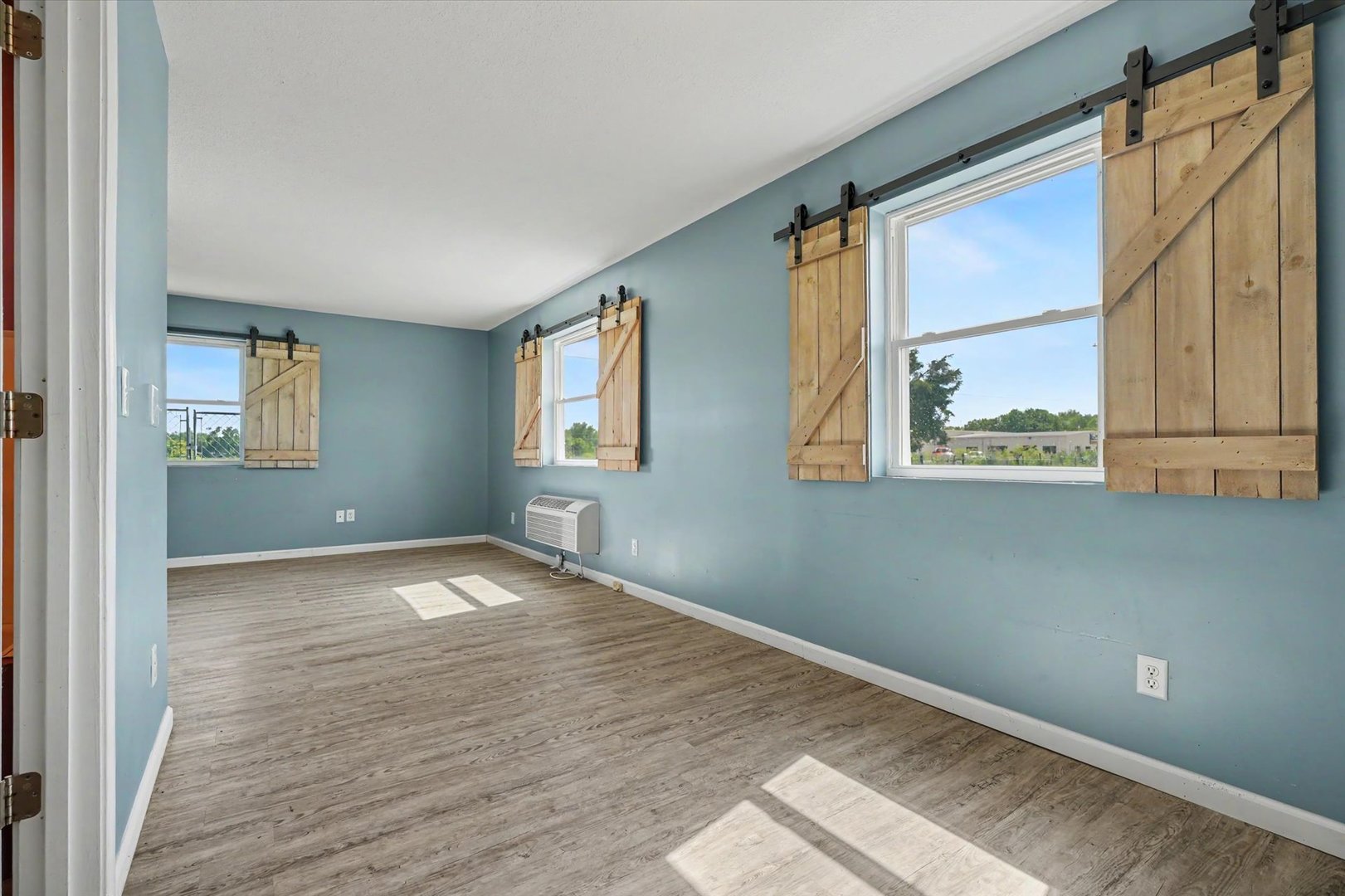 Property photo 28