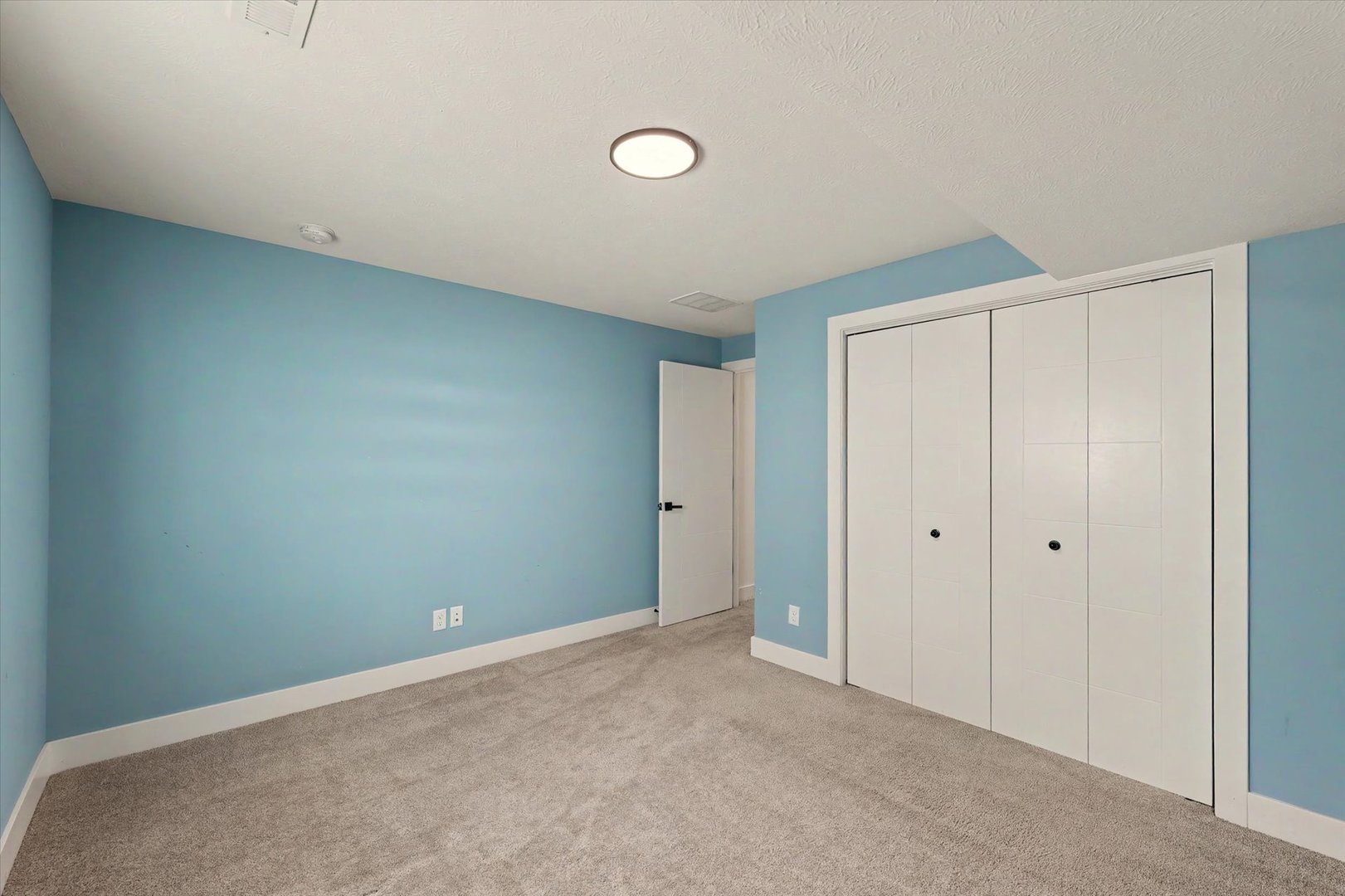 Property photo 60