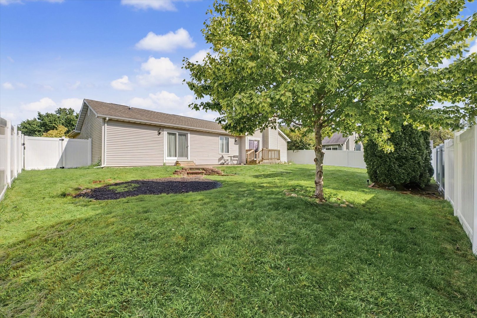 Property photo 33