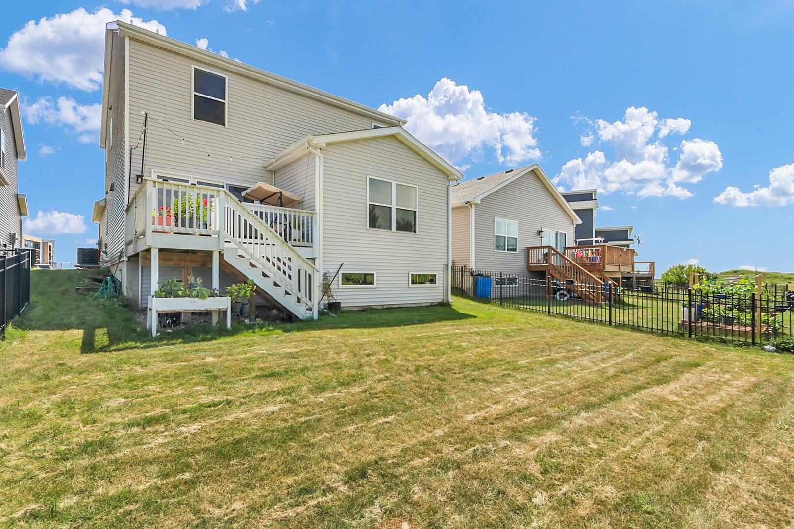 Property photo 43