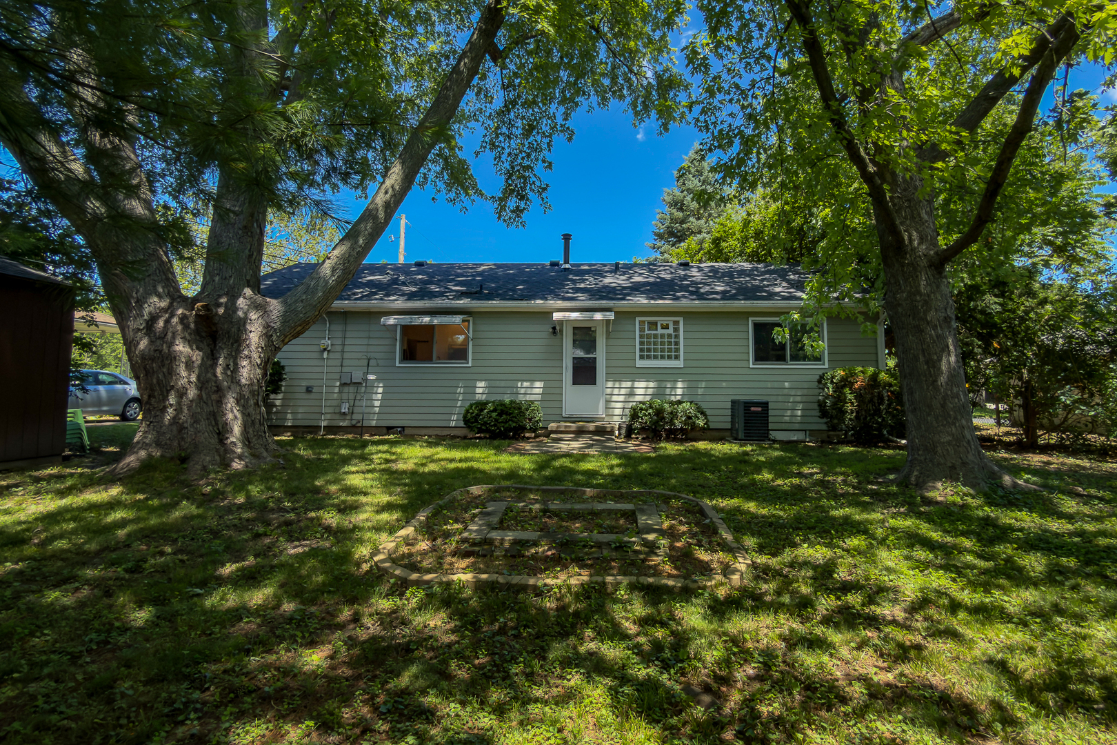 Property photo 35