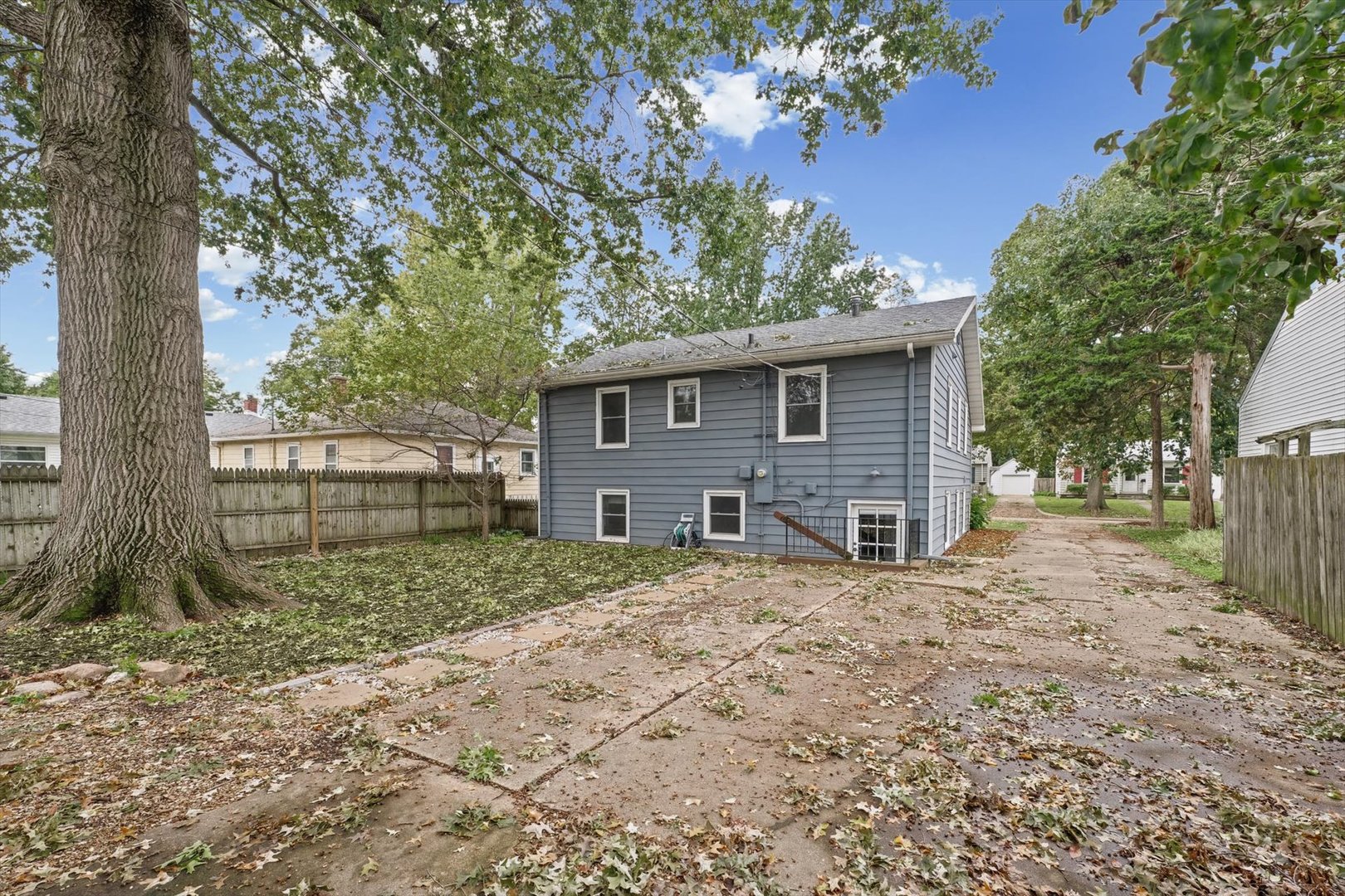 Property photo 31