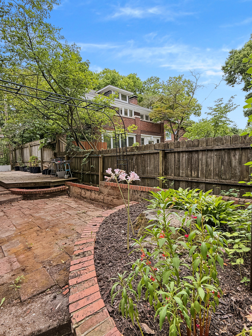 Property photo 46