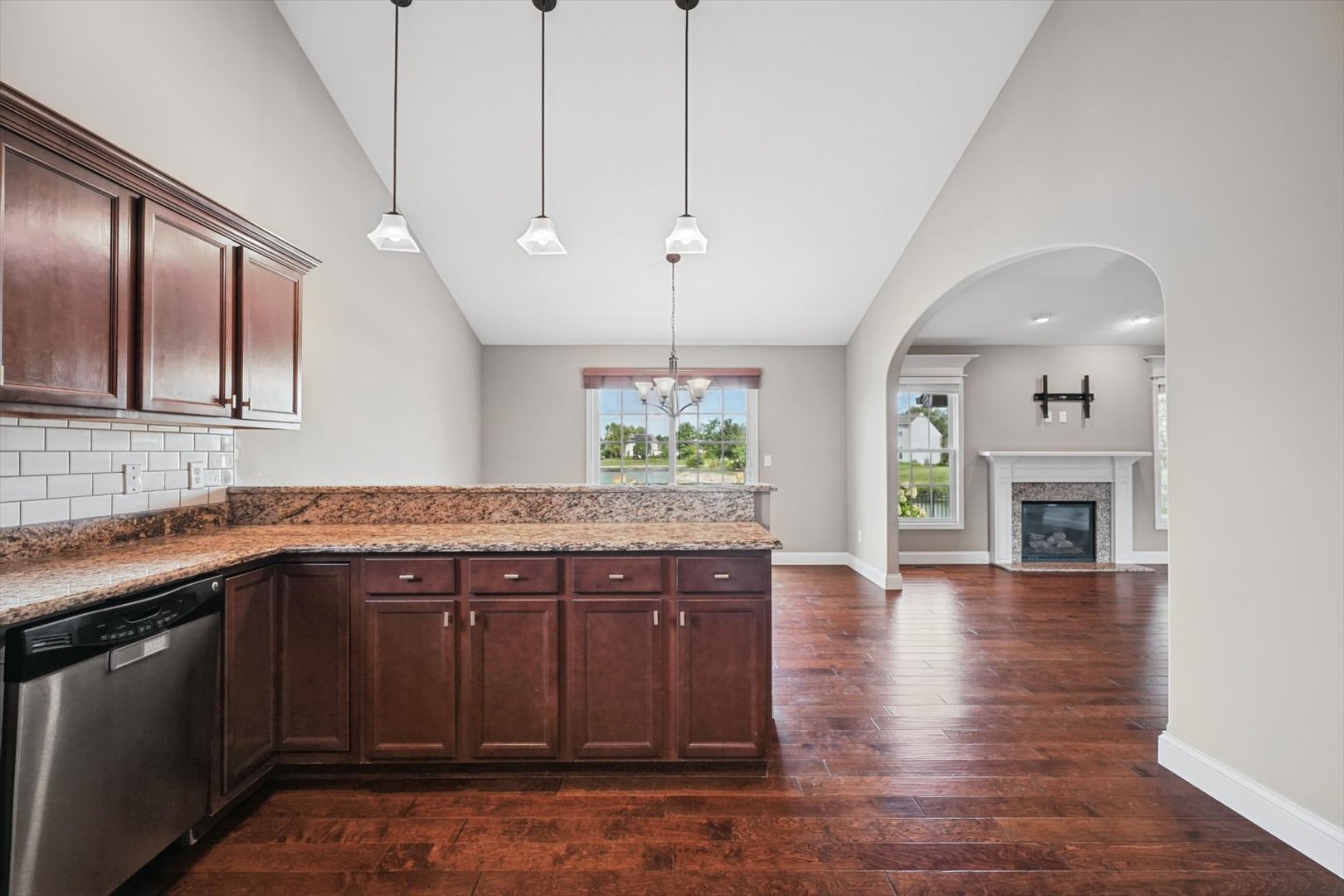 Property photo 28