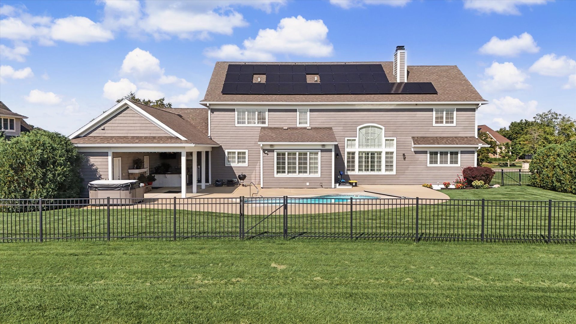 Property photo 96