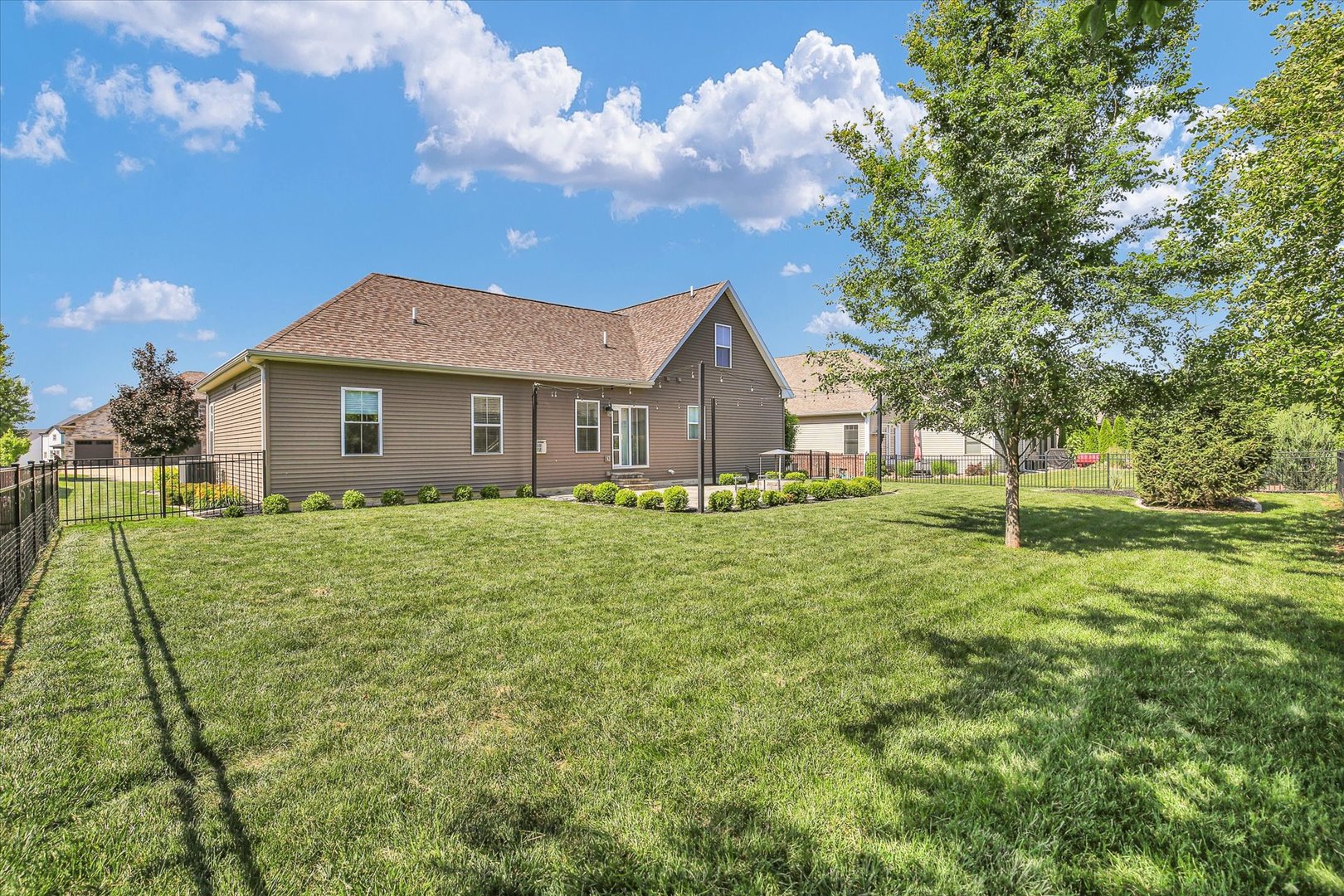 Property photo 40