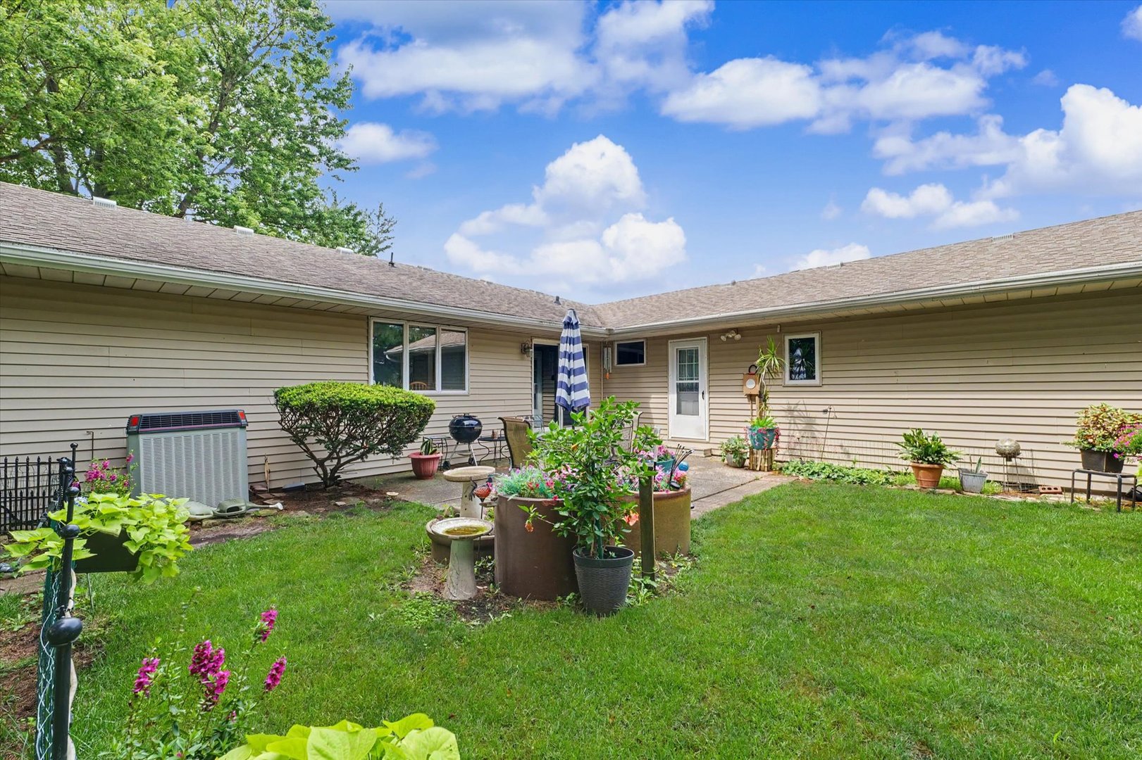 Property photo 37