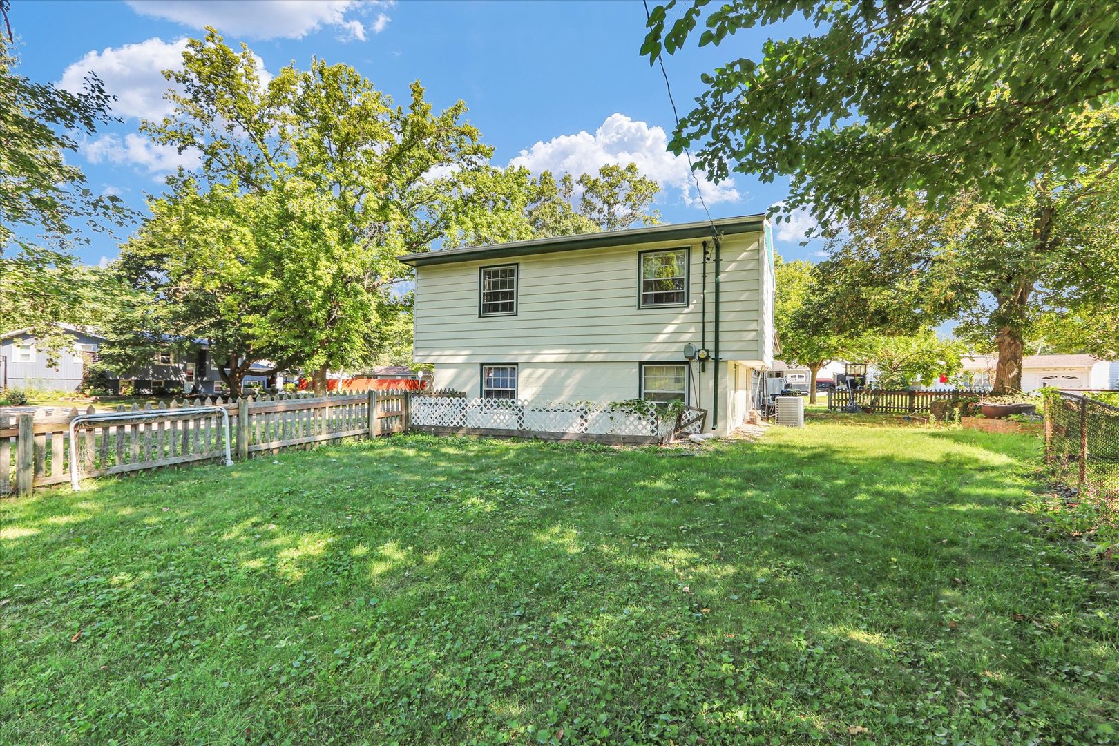 Property photo 31