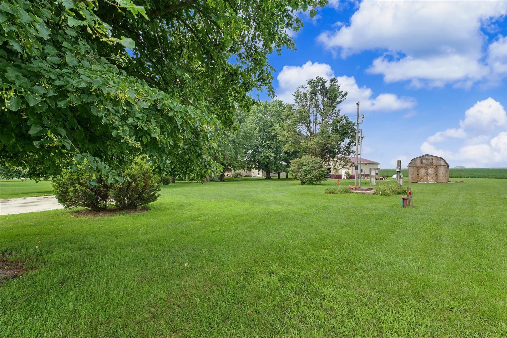 Property photo 31