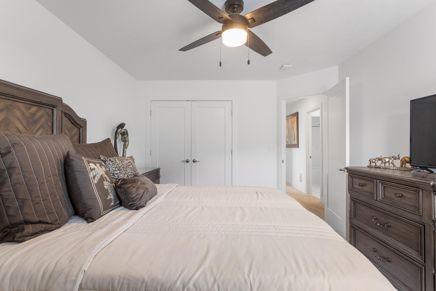 Property photo 34