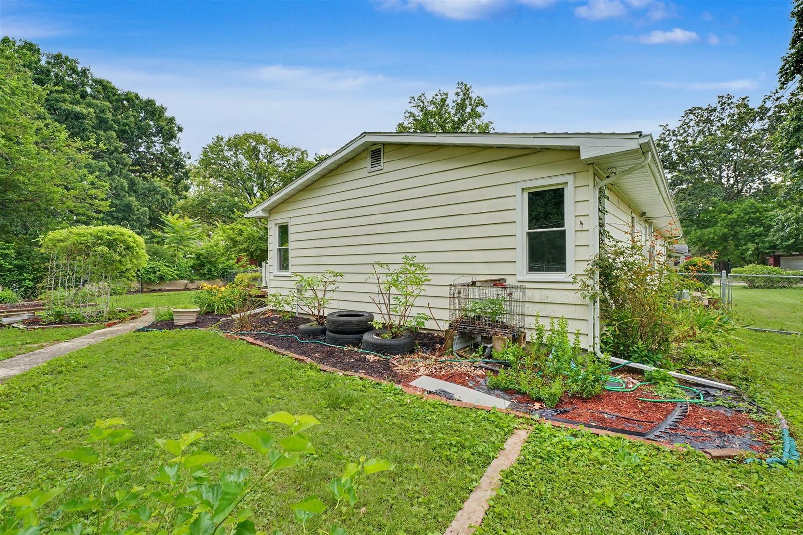 Property photo 23
