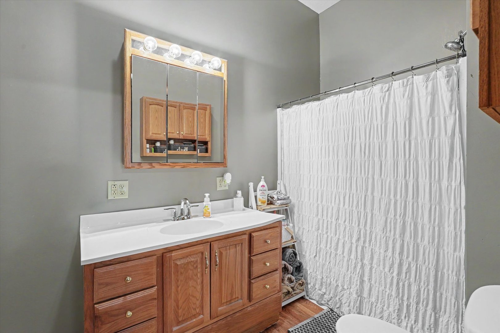 Property photo 35