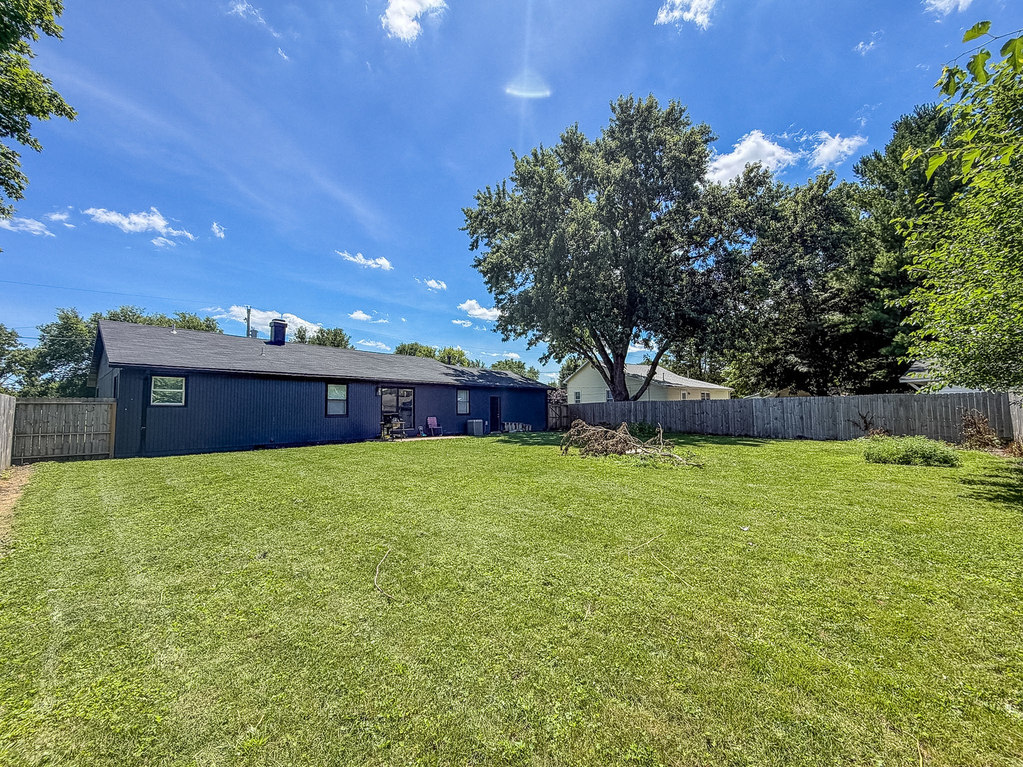 Property photo 33