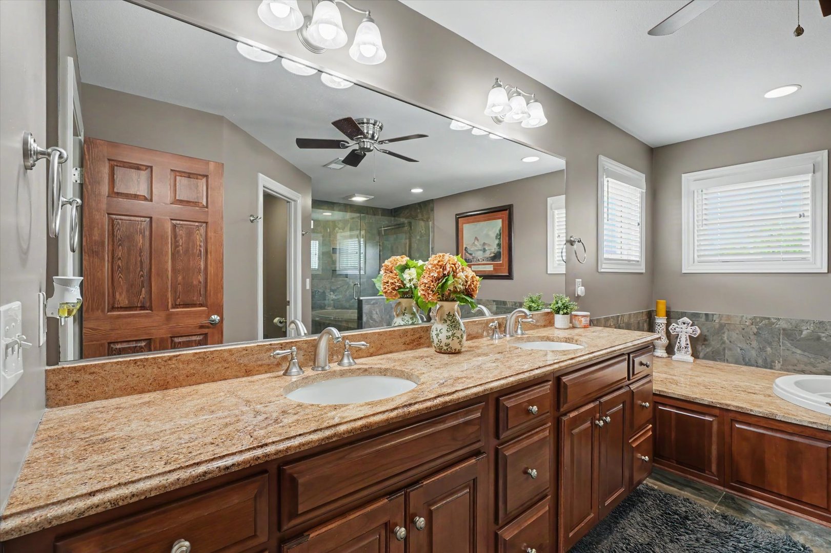 Property photo 54