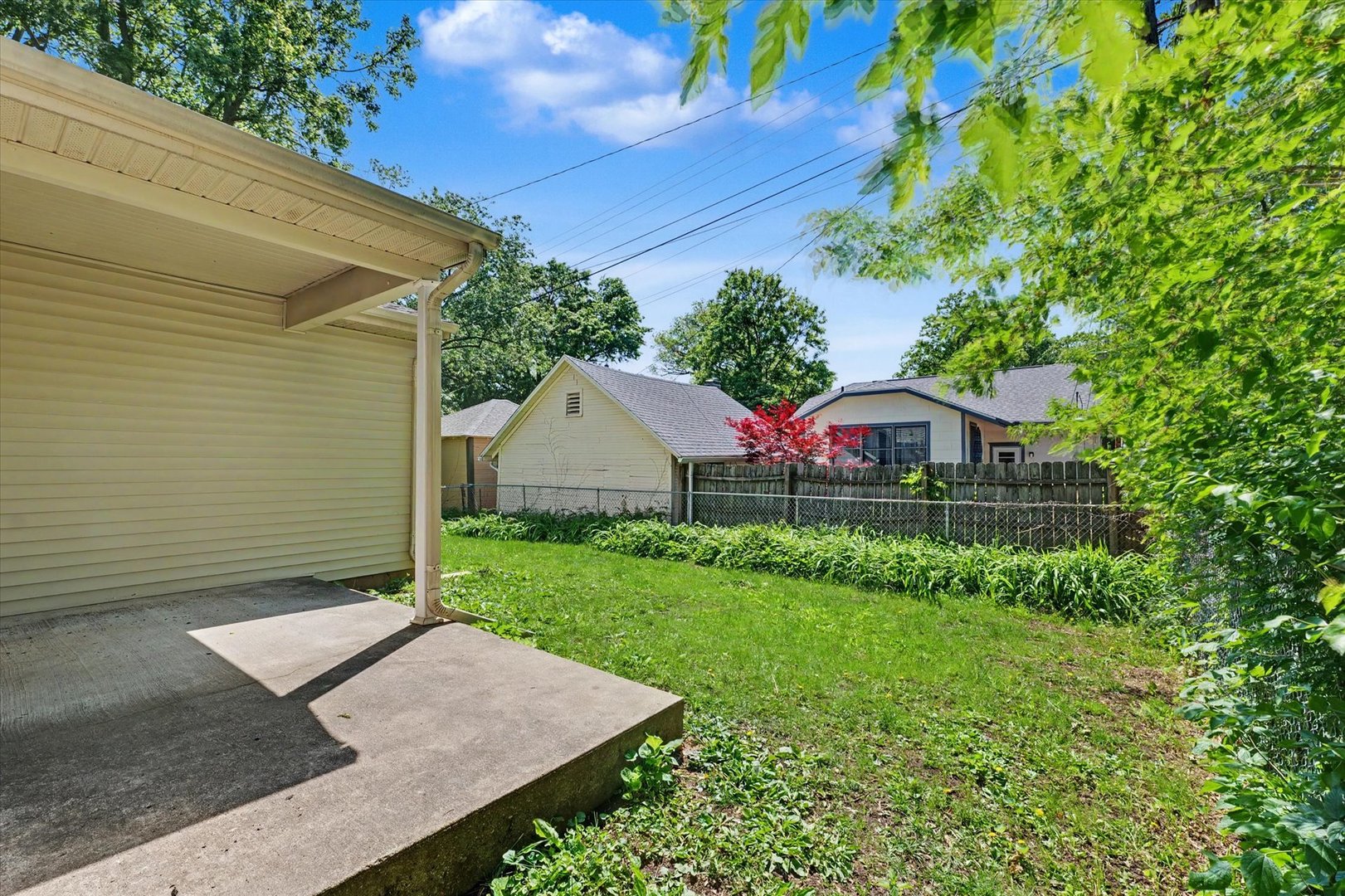 Photo 23 of 905 S Cottage Grove Avenue