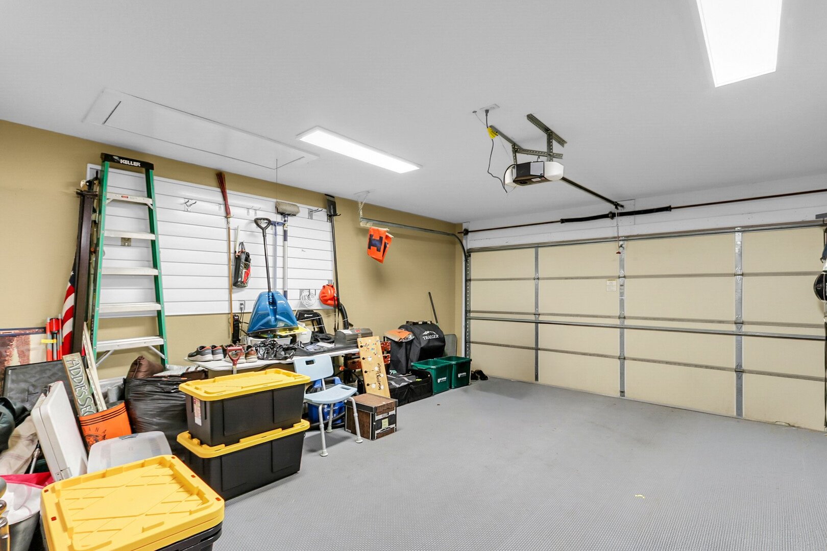 Property photo 38