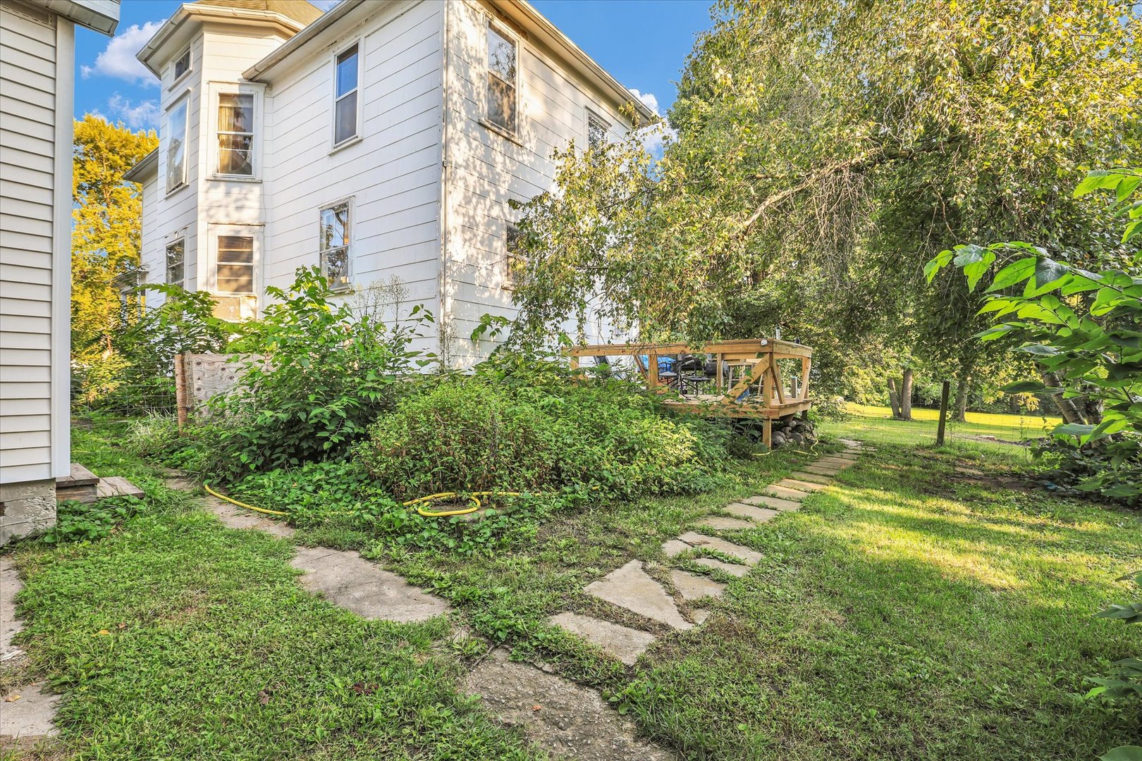 Property photo 35