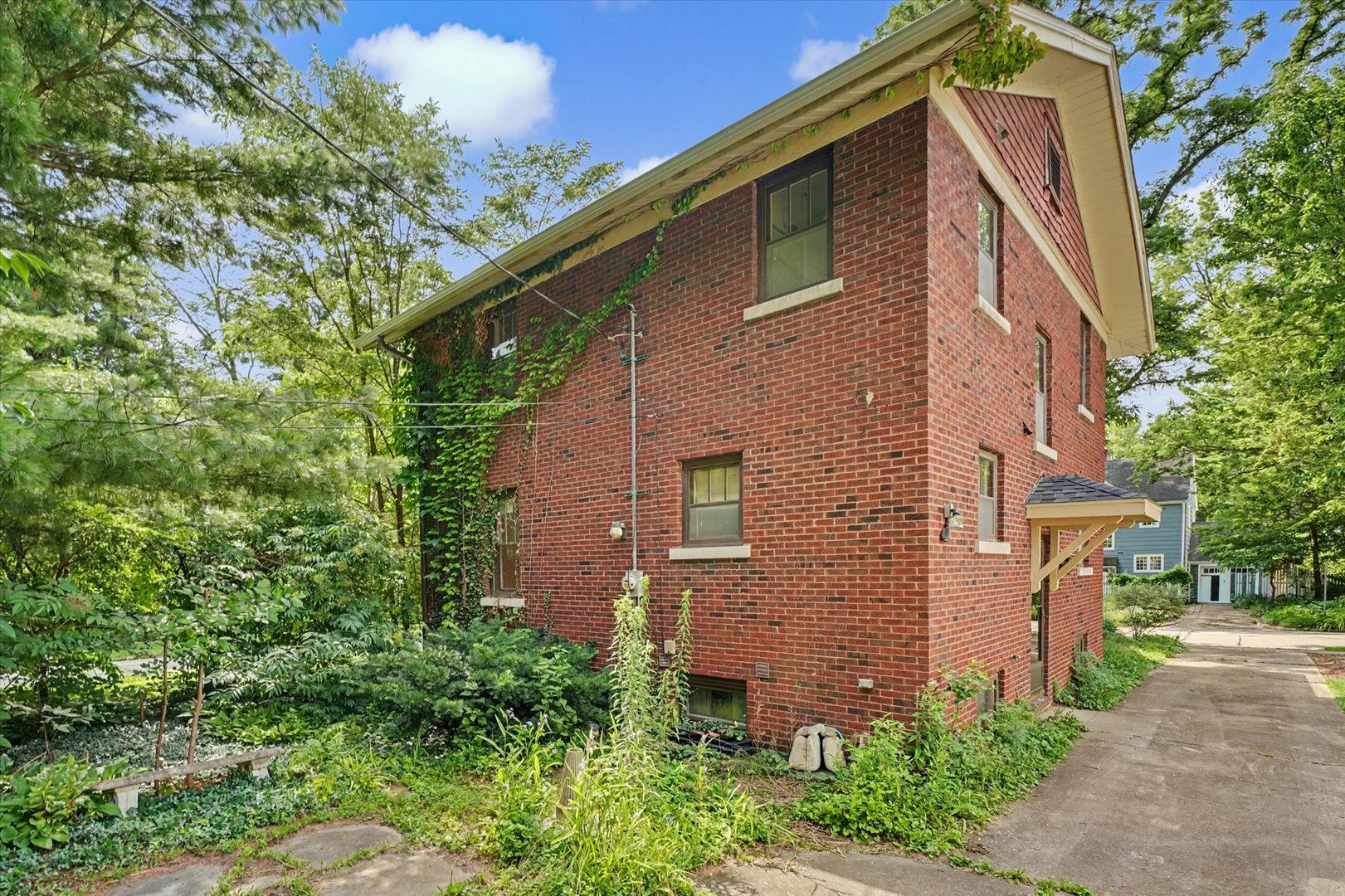 Property photo 28