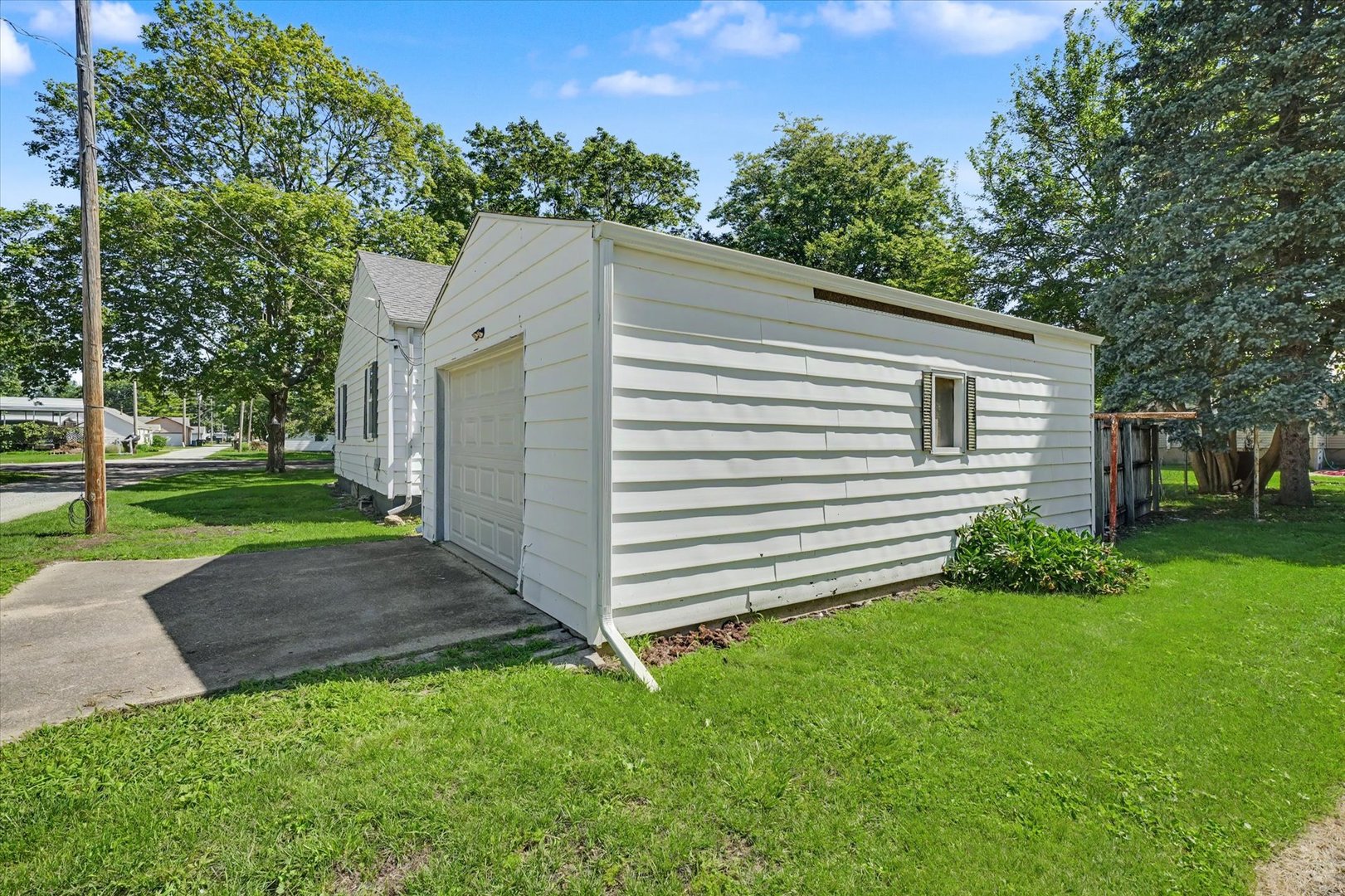 Property photo 23