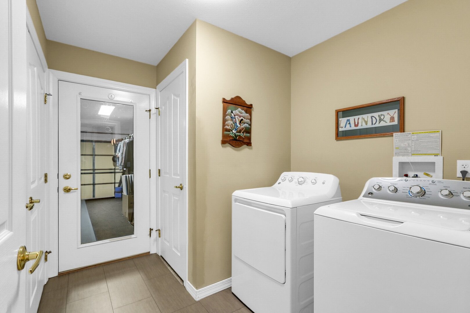 Property photo 37