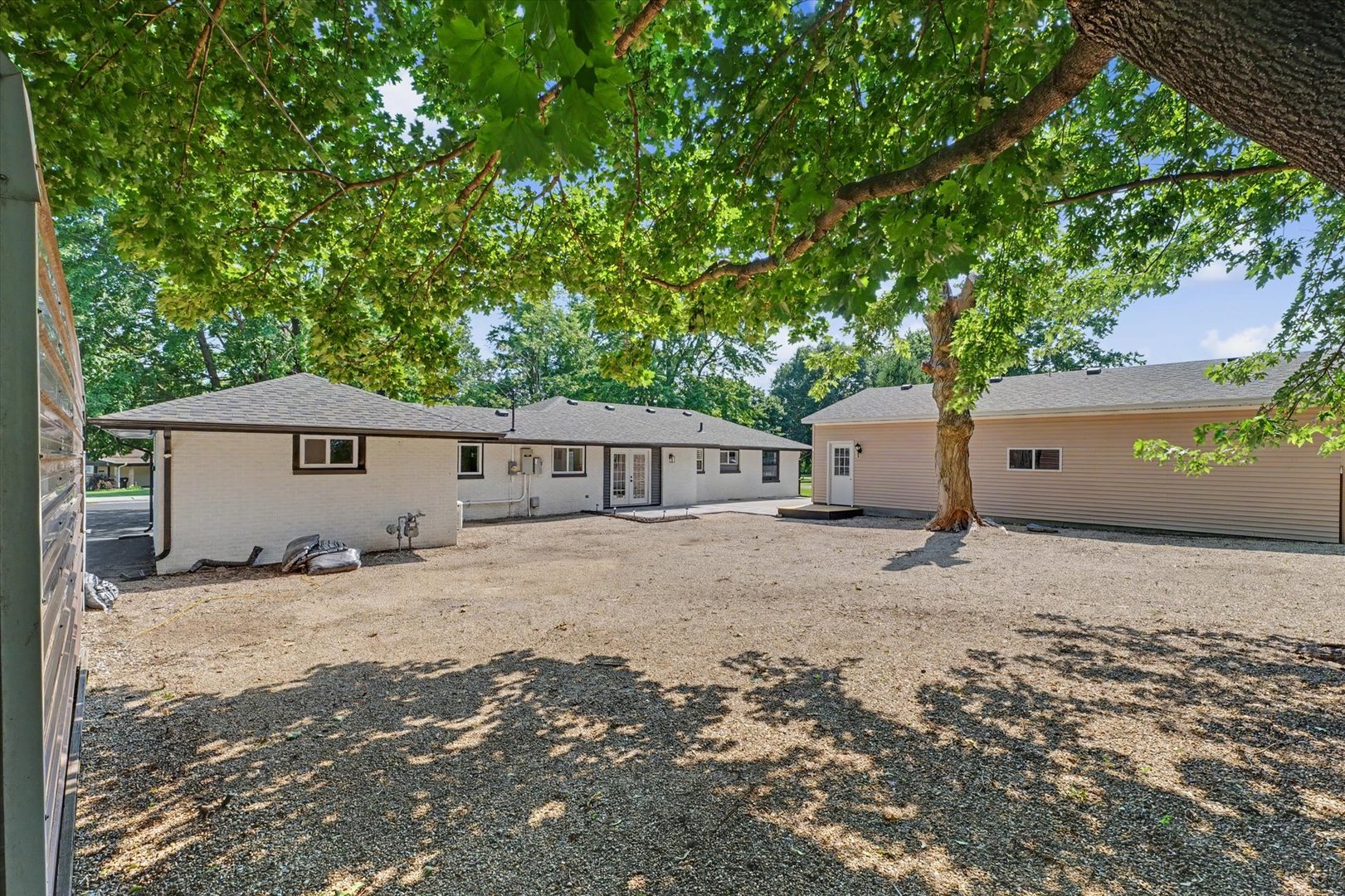 Property photo 36