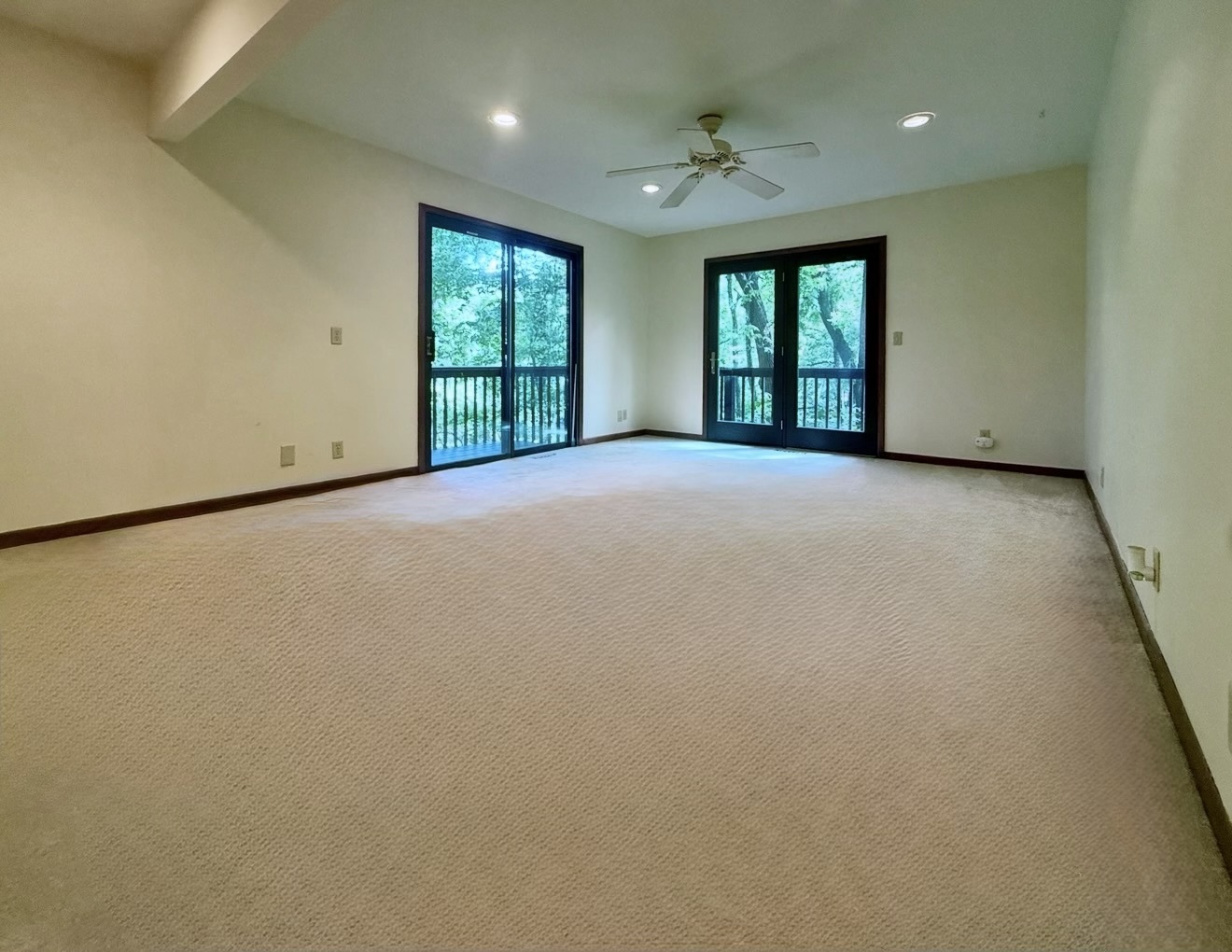 Property photo 93