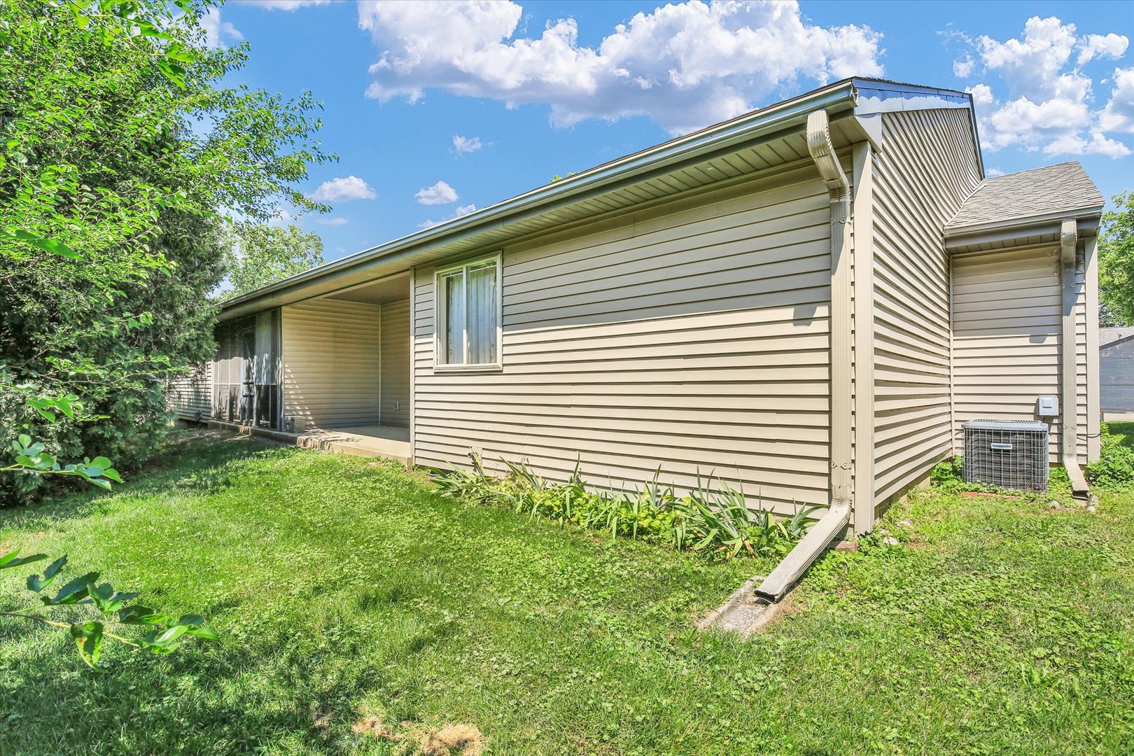 Property photo 32