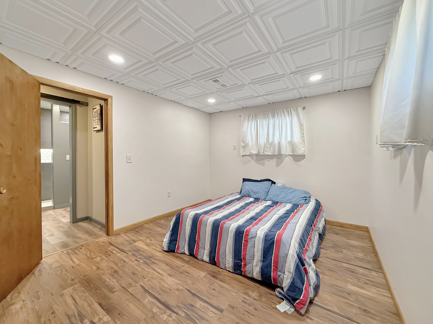 Property photo 35
