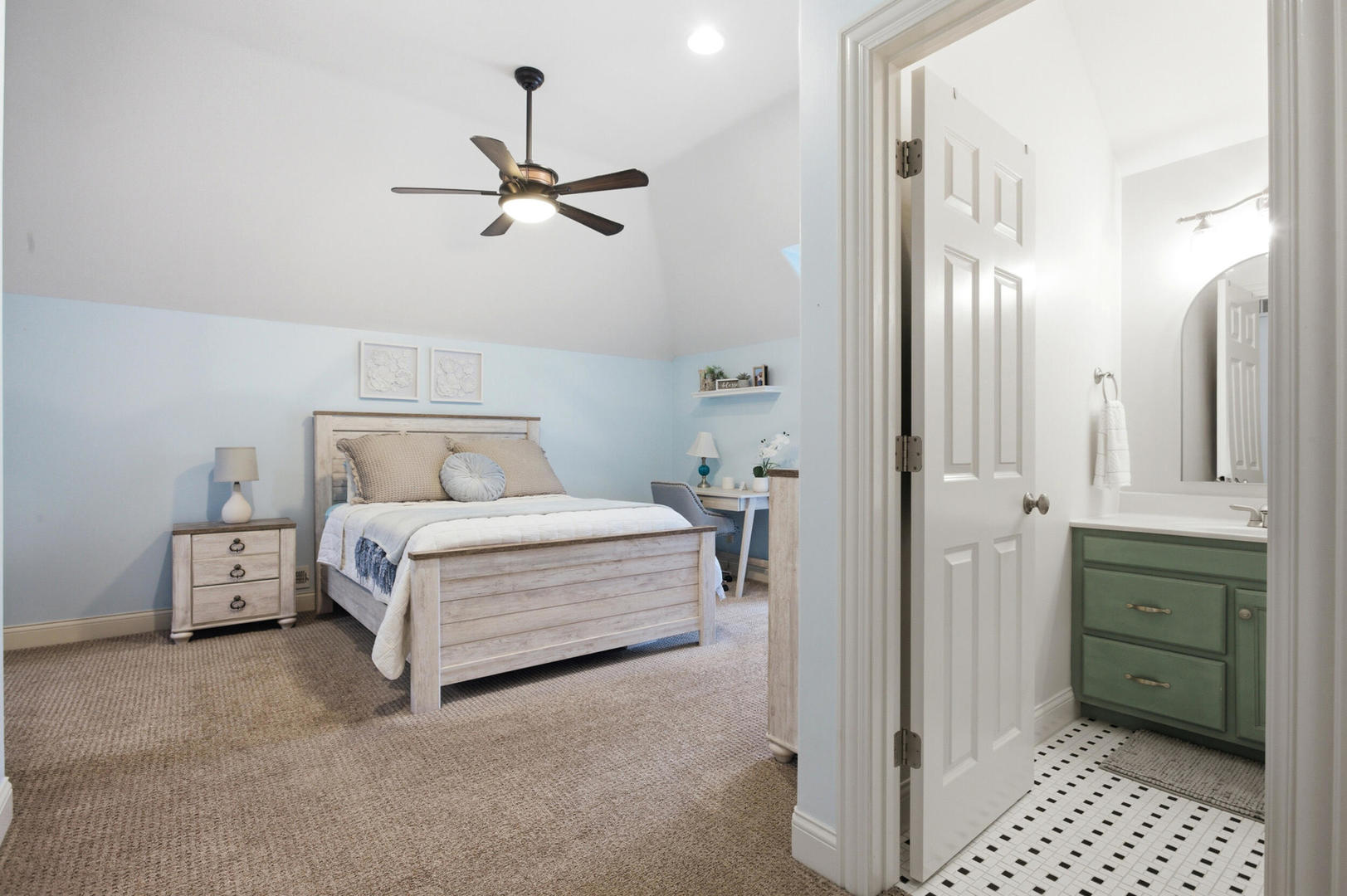 Property photo 40