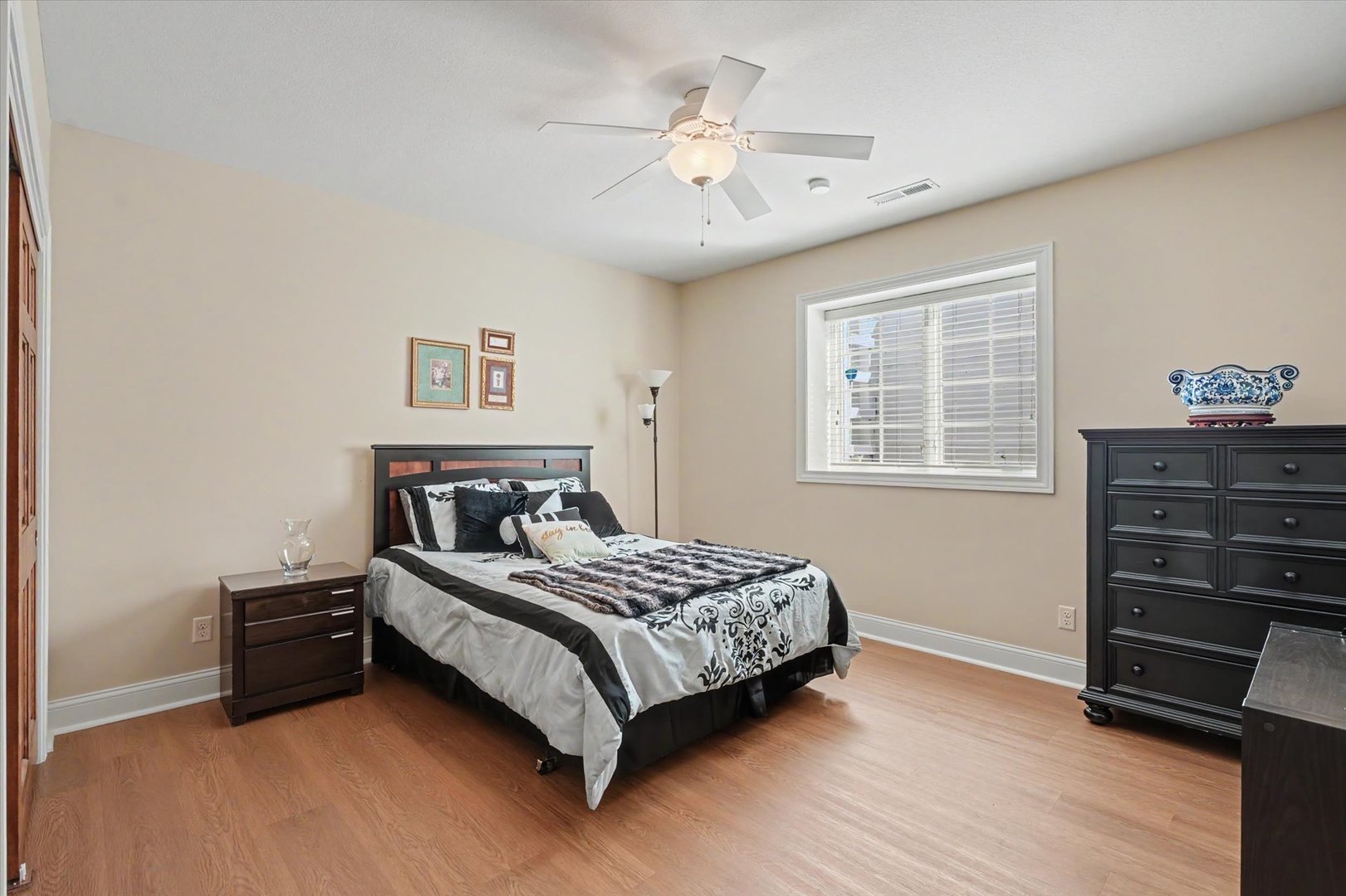 Property photo 72