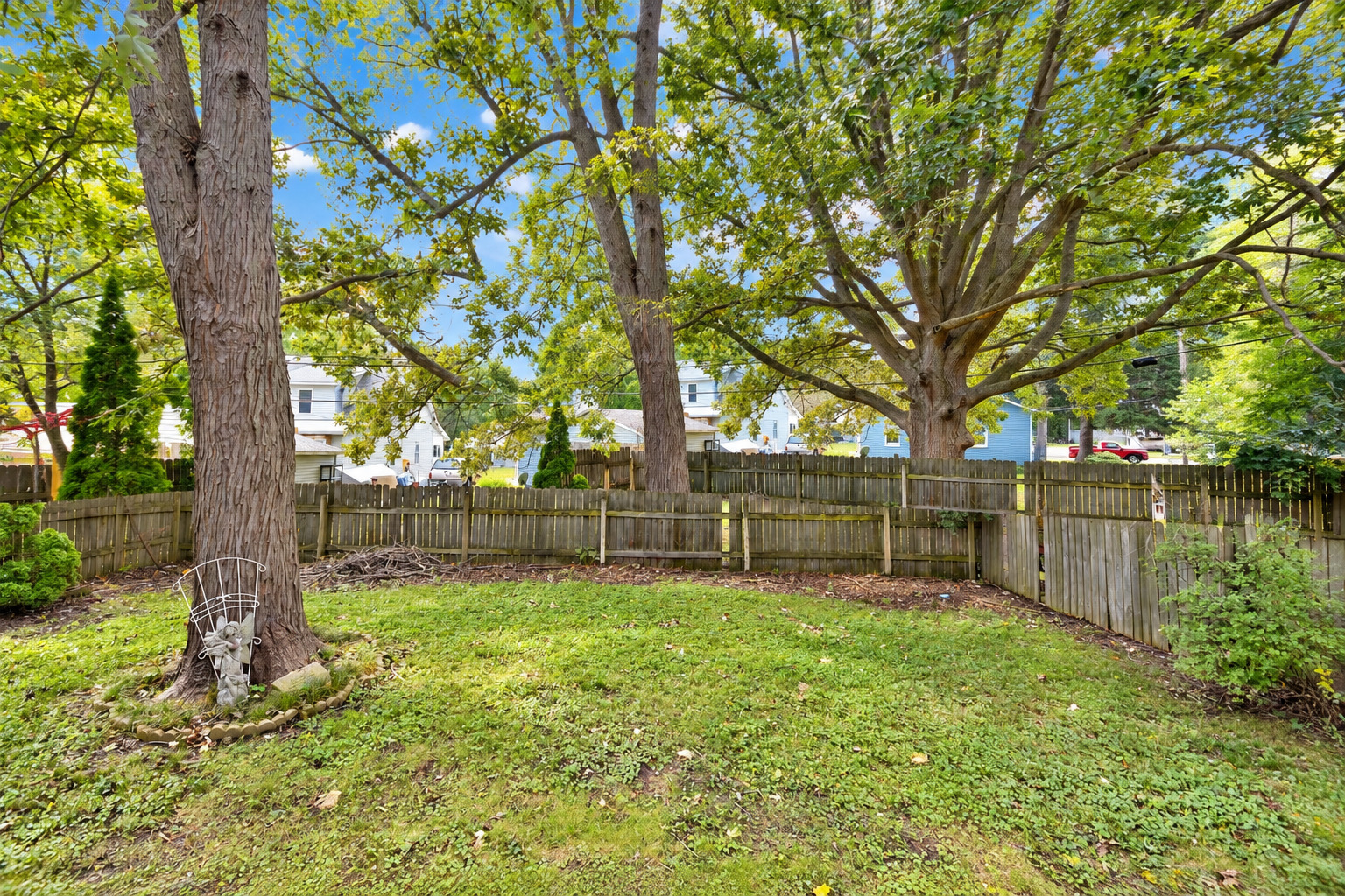 Property photo 40