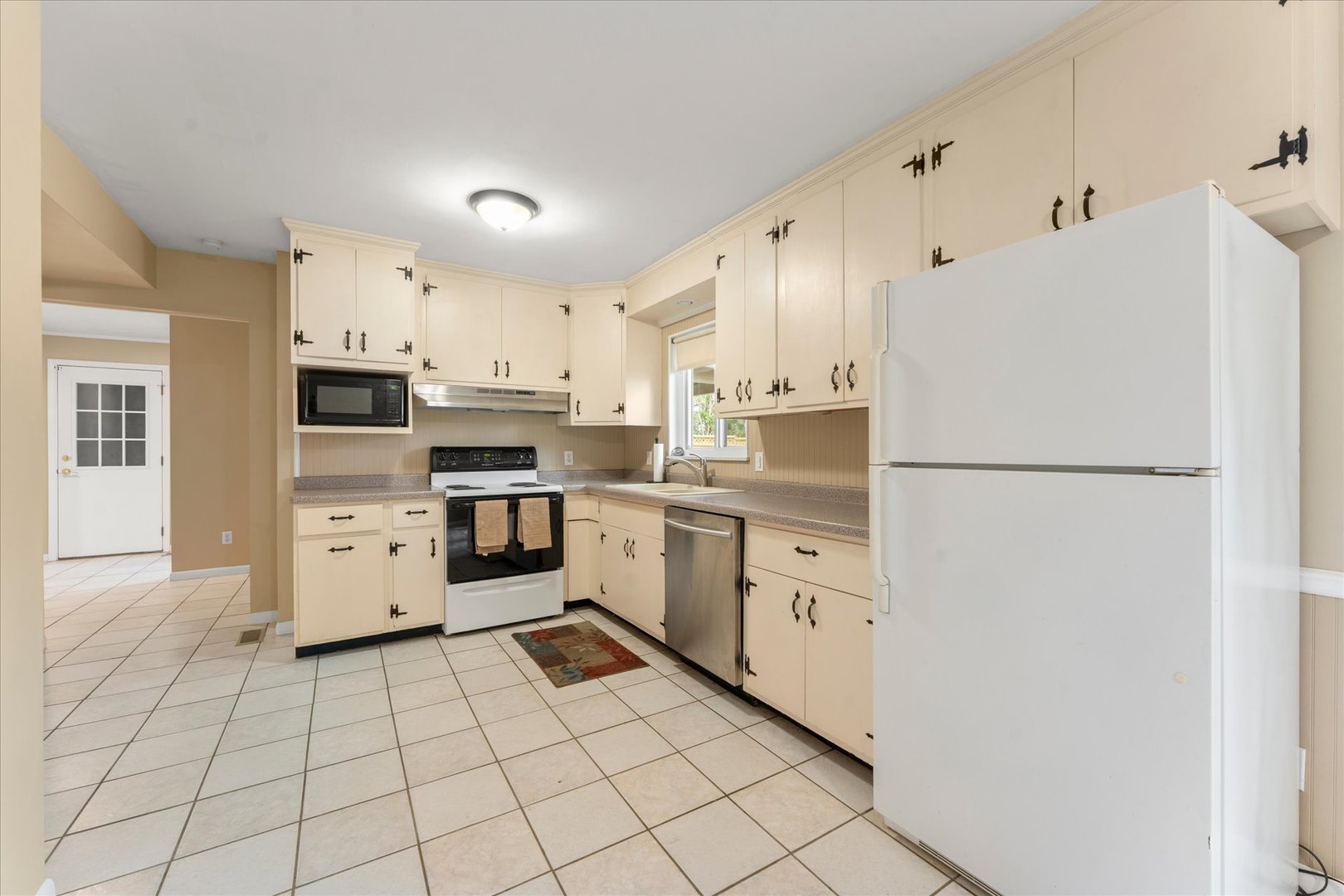 Property photo 16
