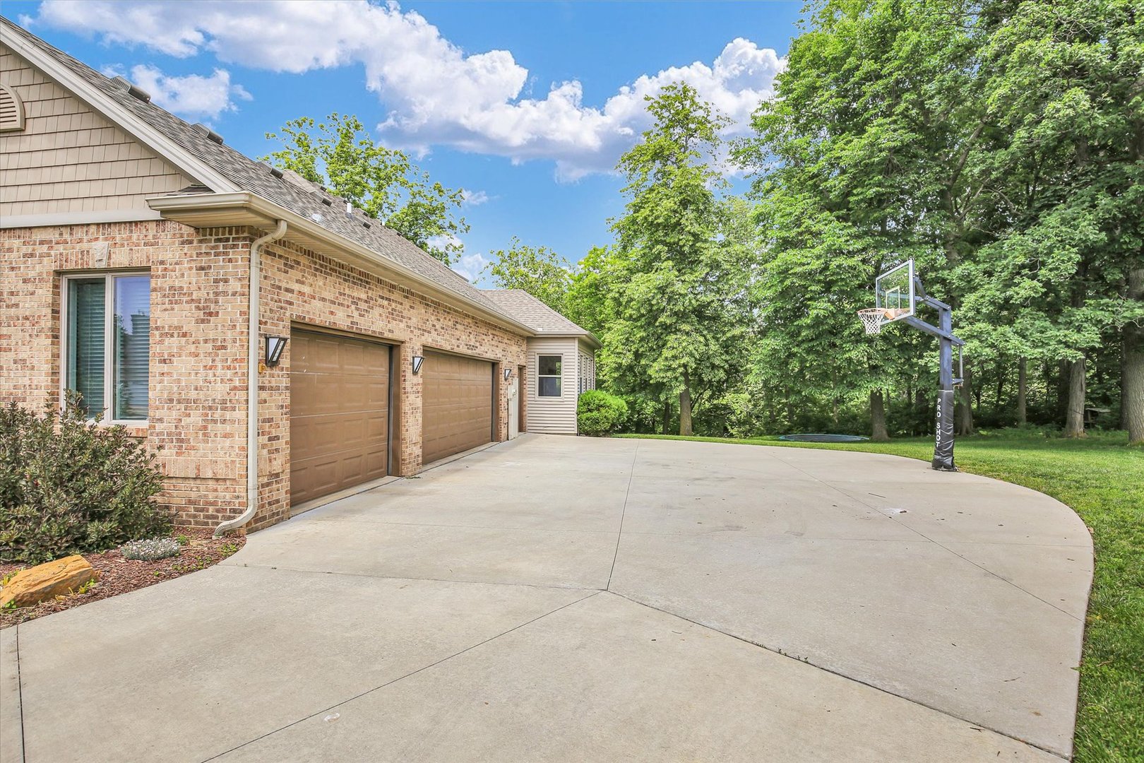 Property photo 42