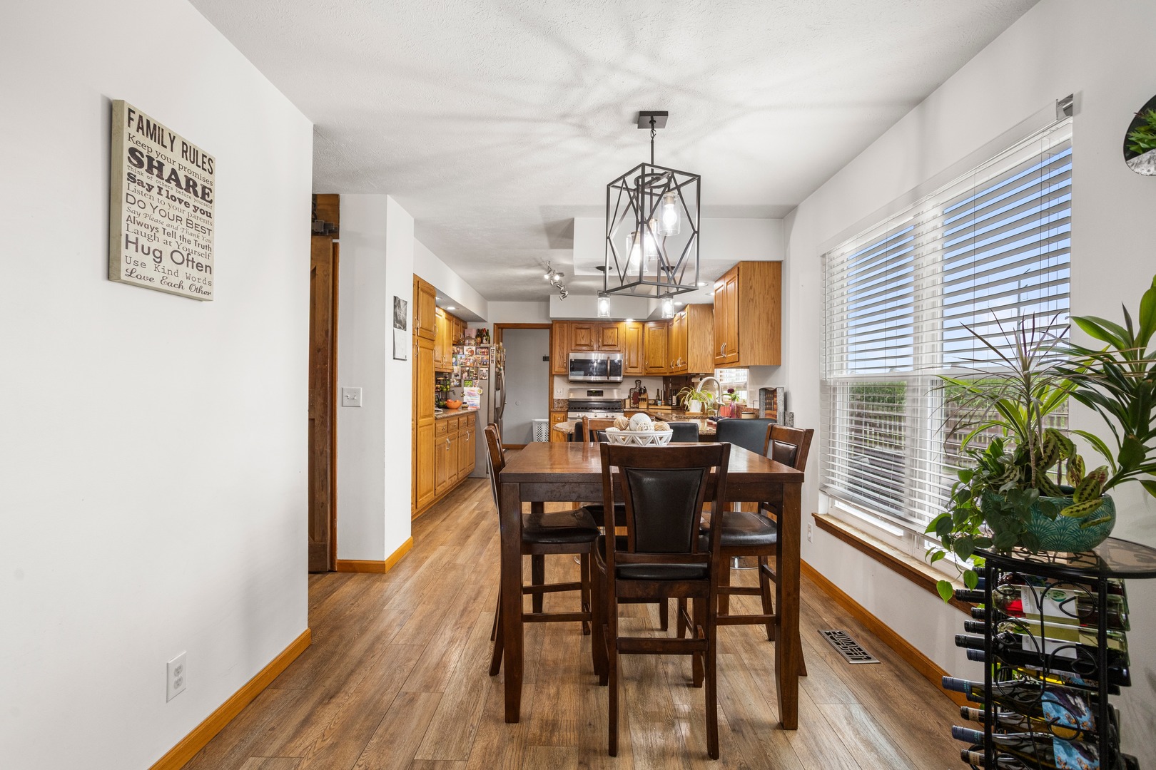 Breakfast area