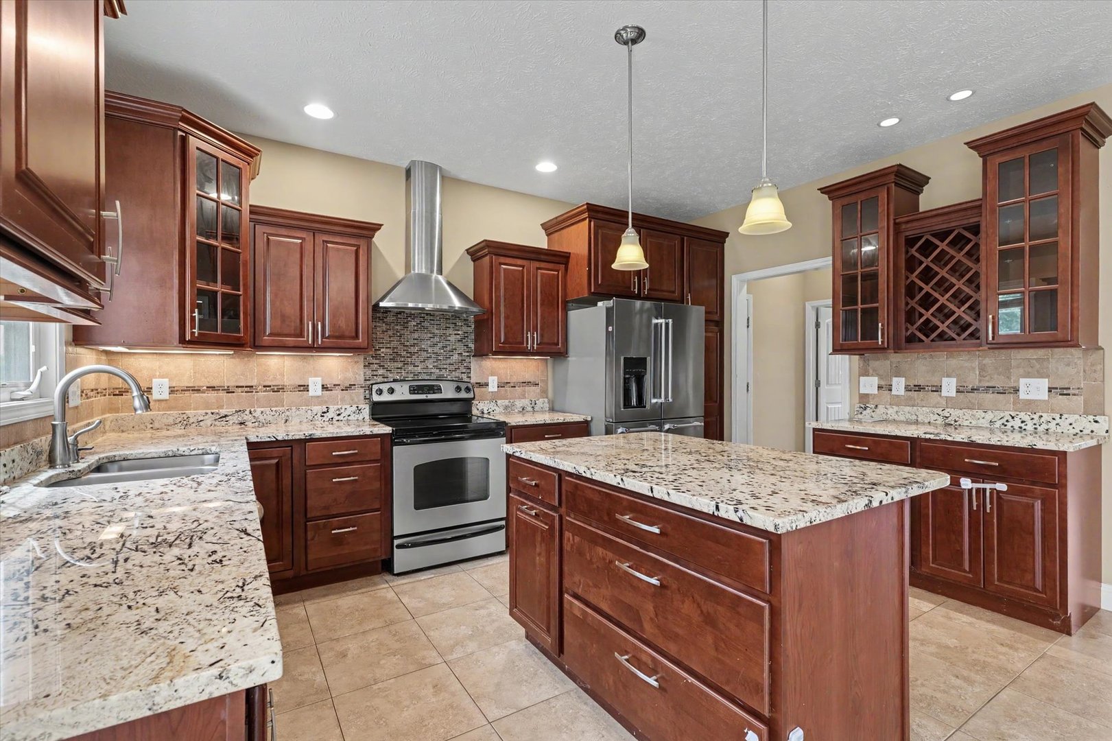 Property photo 12