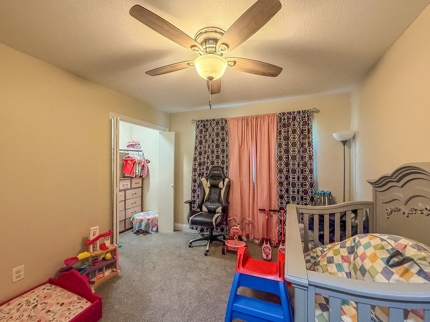 Property photo 24