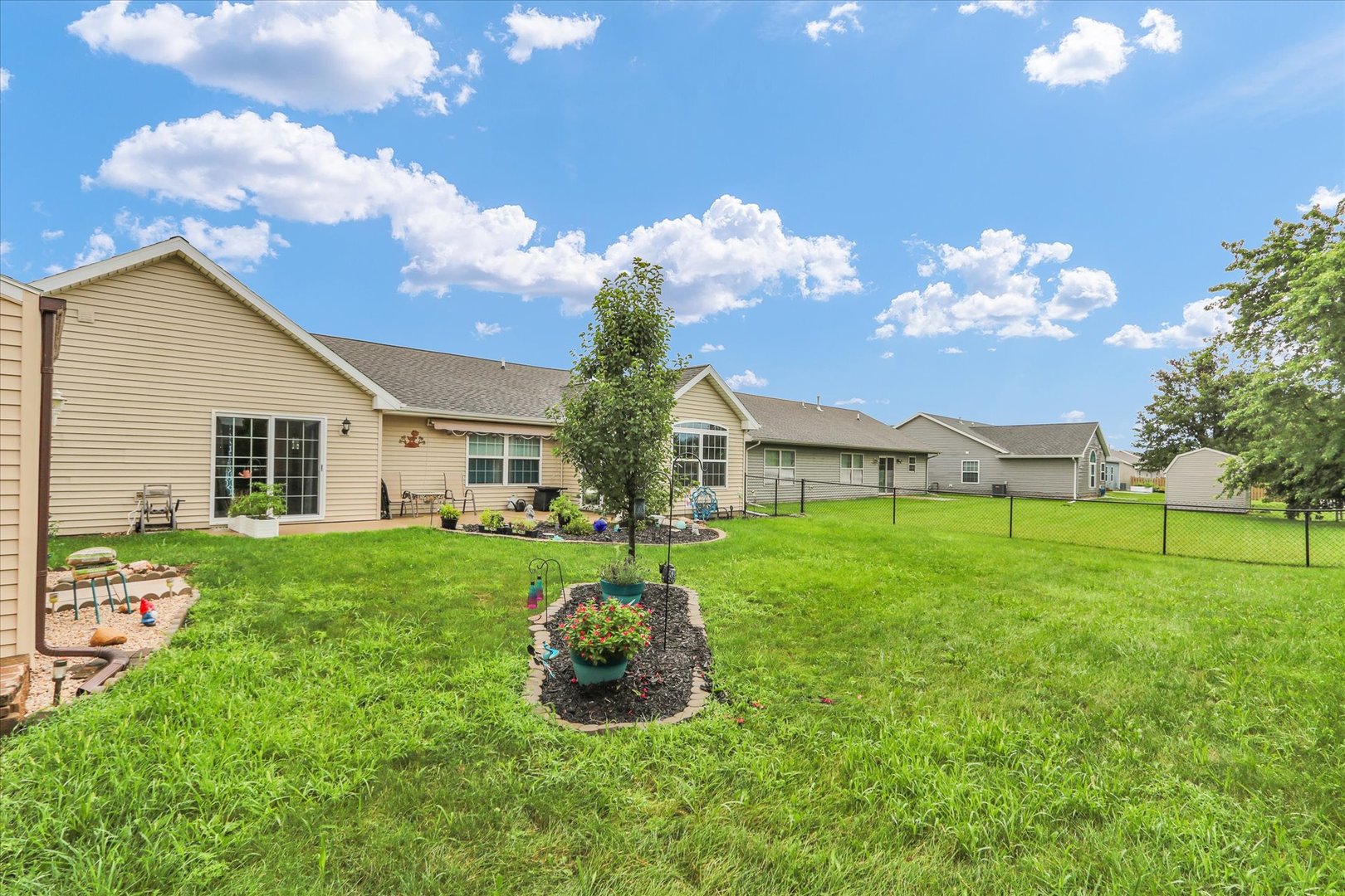 Property photo 28