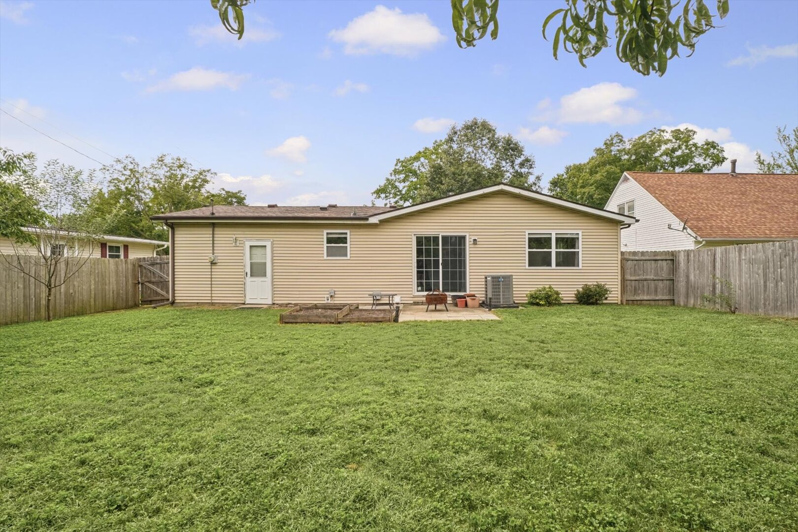 Property photo 34