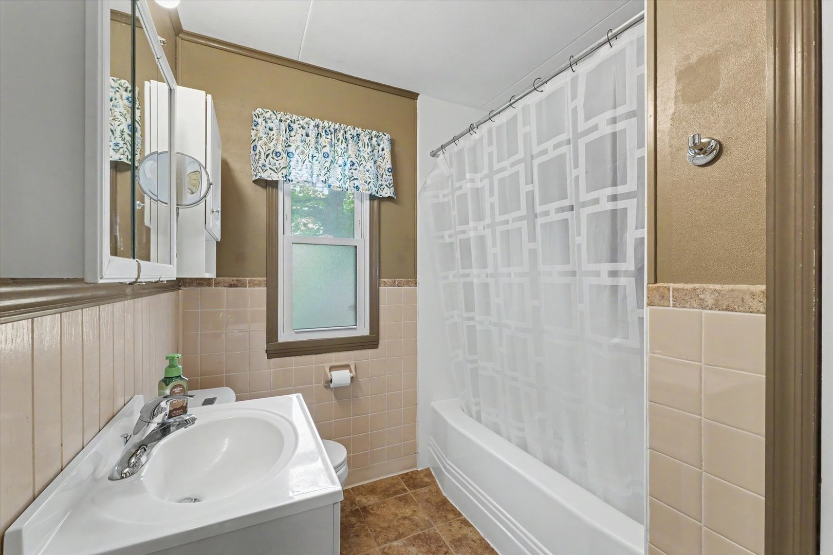 Property photo 24
