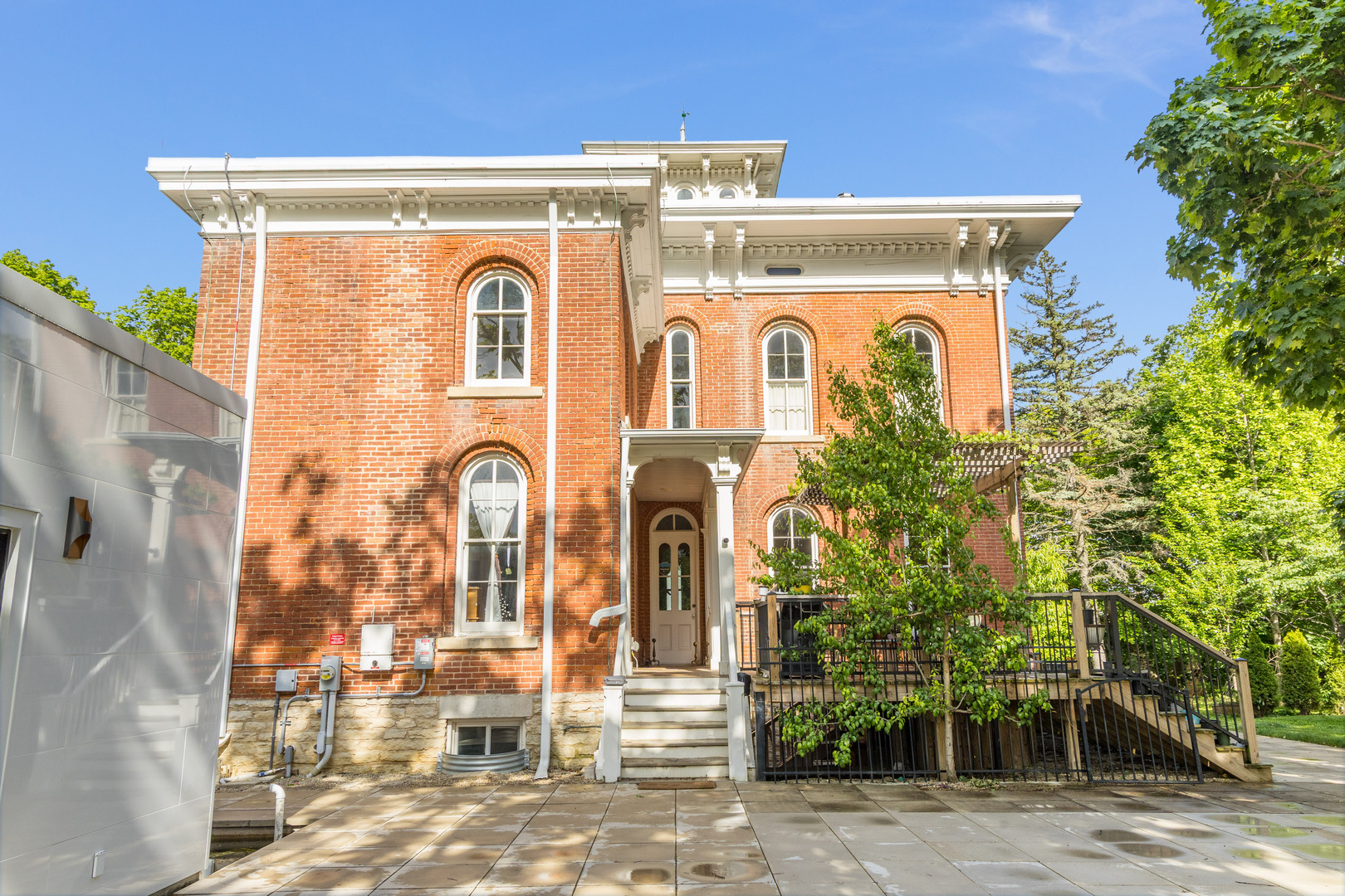 Photo 70 of 503 S State Street