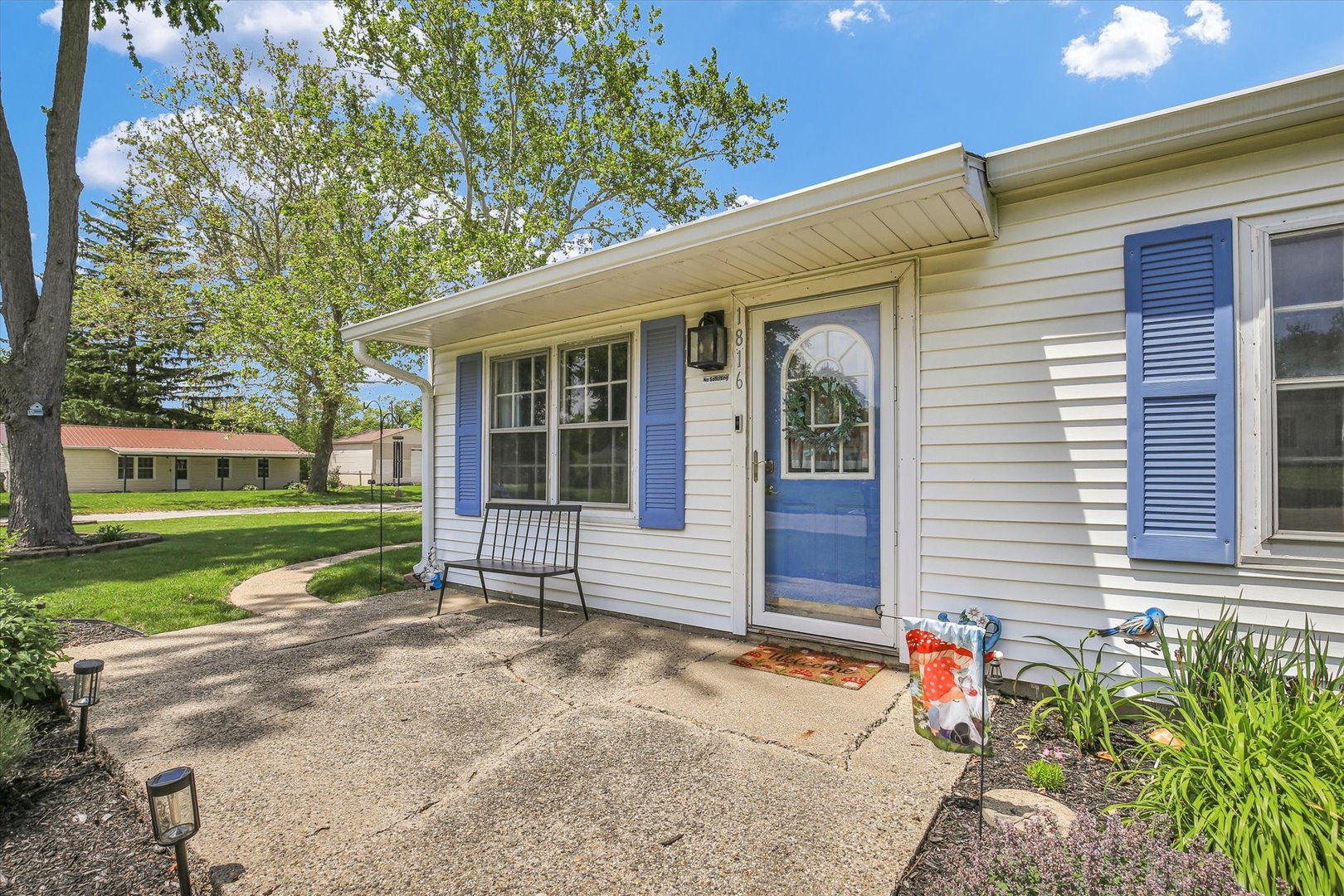 Photo 9 of 1816 Southwood Drive