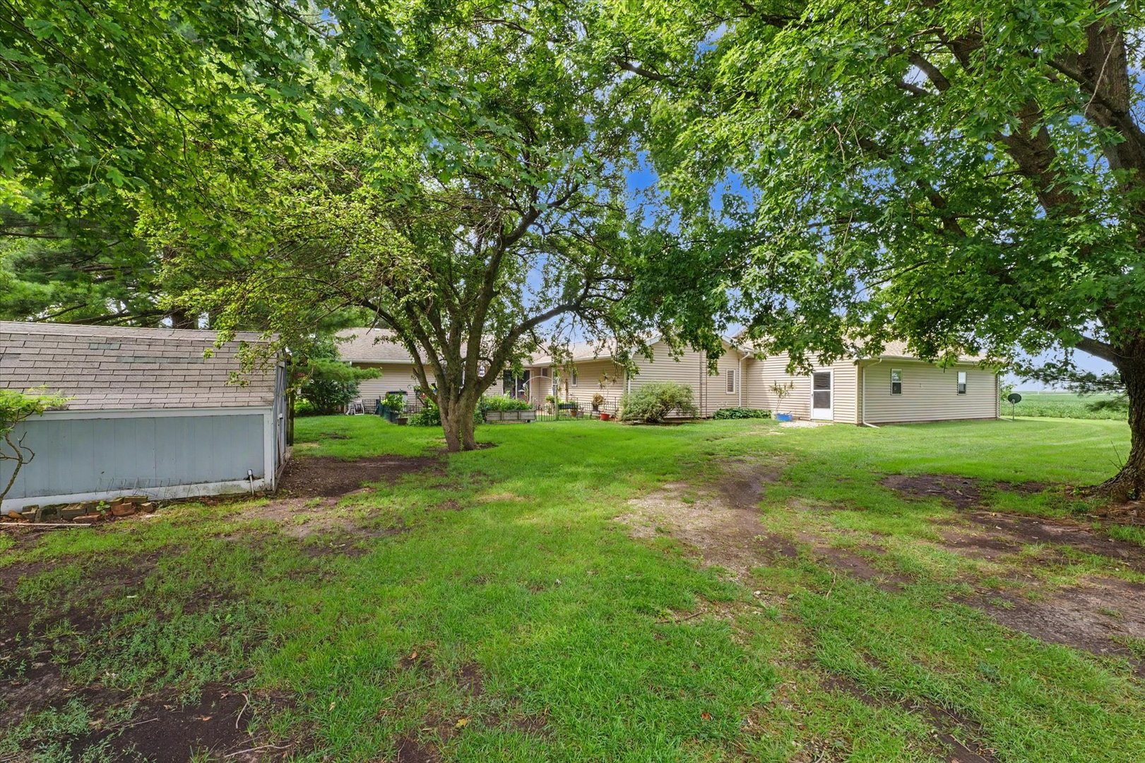 Property photo 34