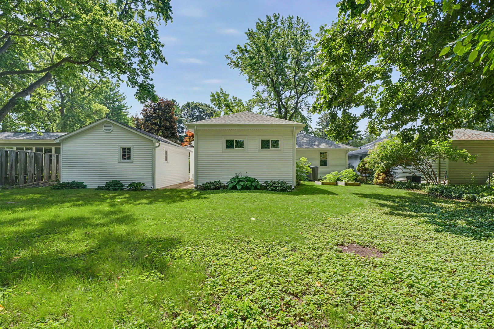 Property photo 32