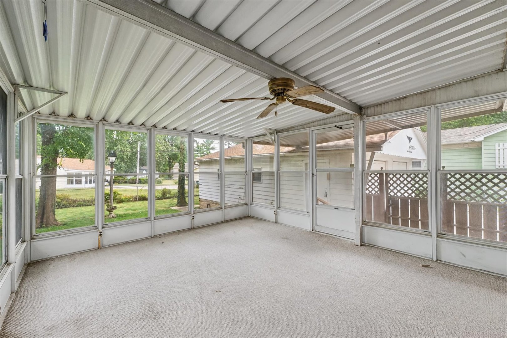 Property photo 32