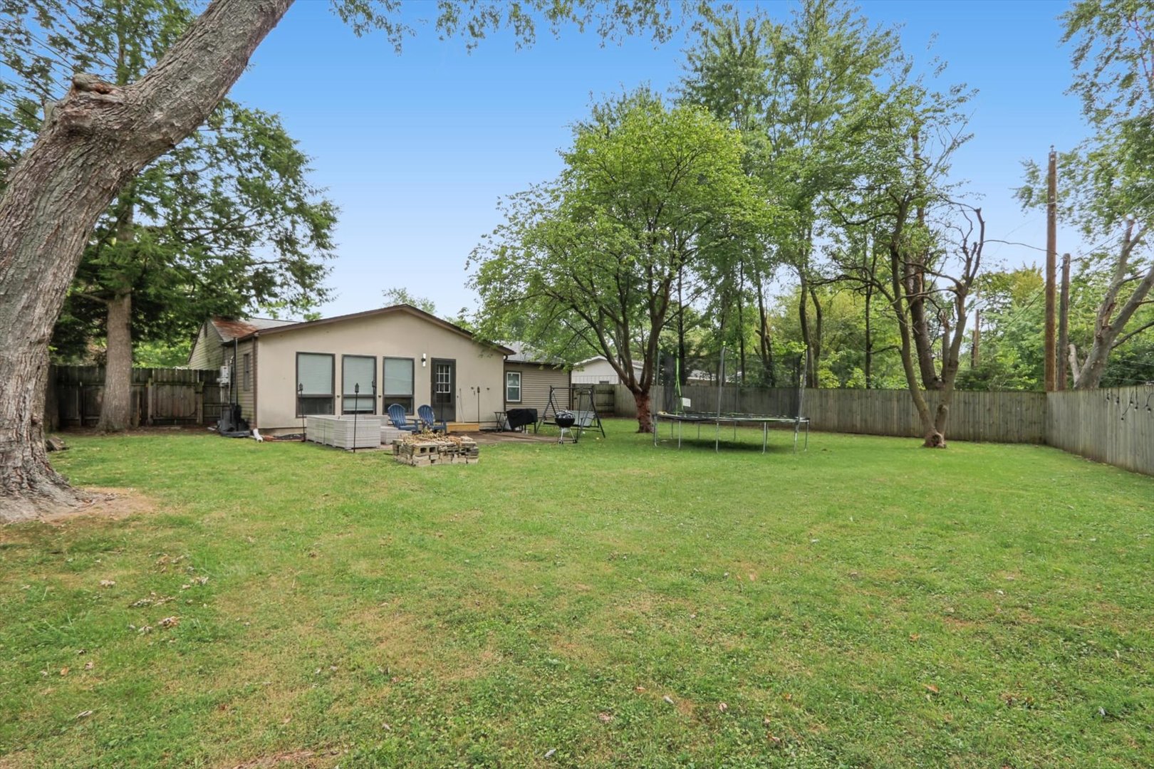 Property photo 28